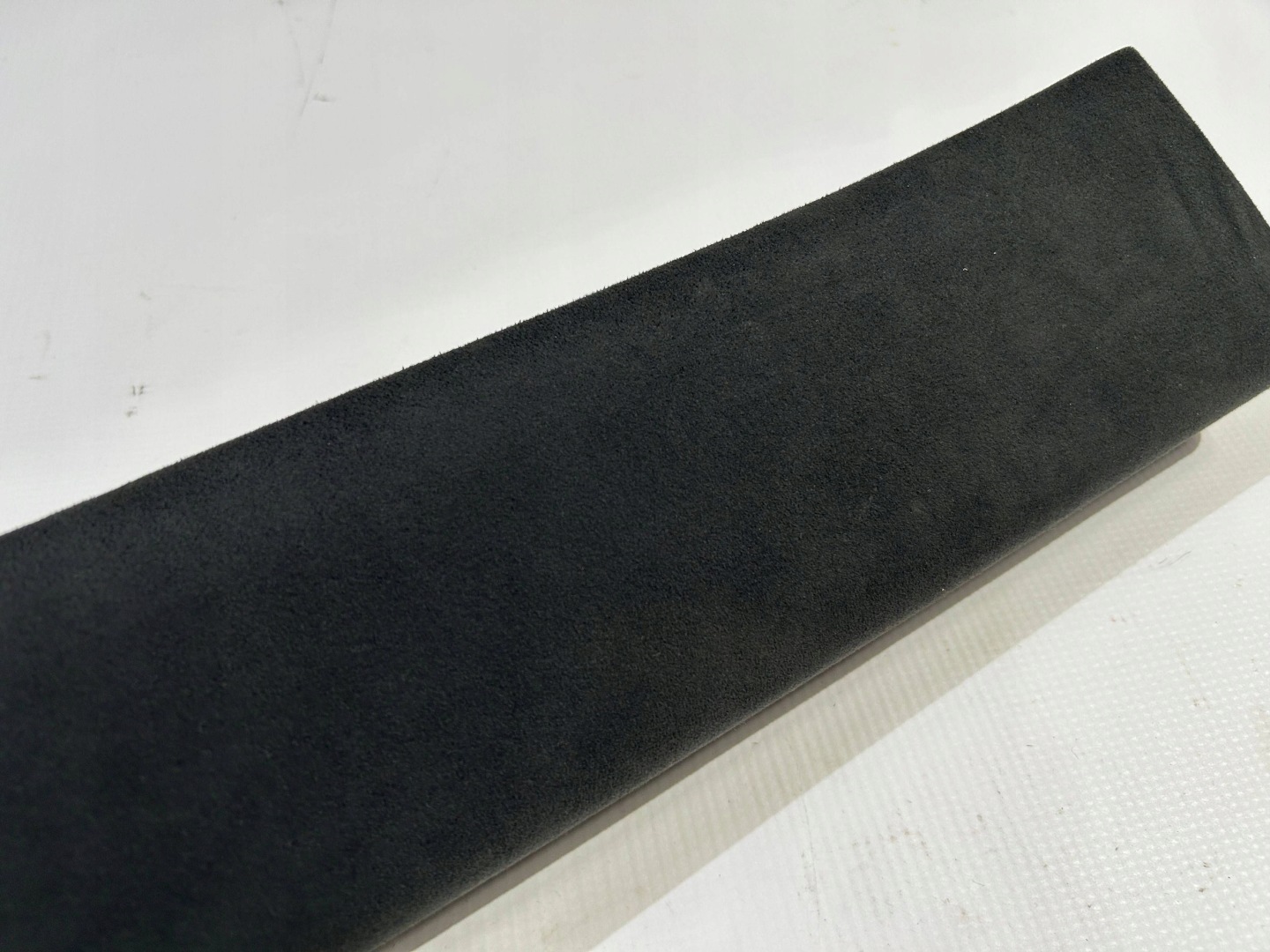 side cover panel slupka A right right alcantara Dodge Durango 2021