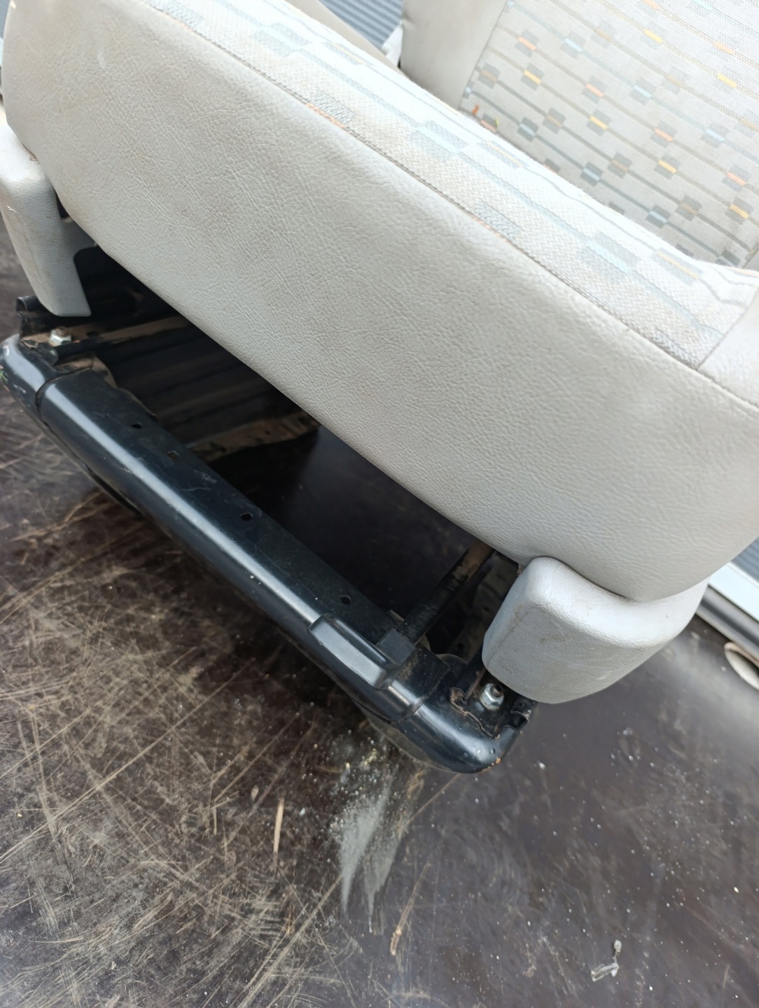 VW T5 Siège Avant POJEDYNCZY Droite Passegers/ PASAZER PALACE