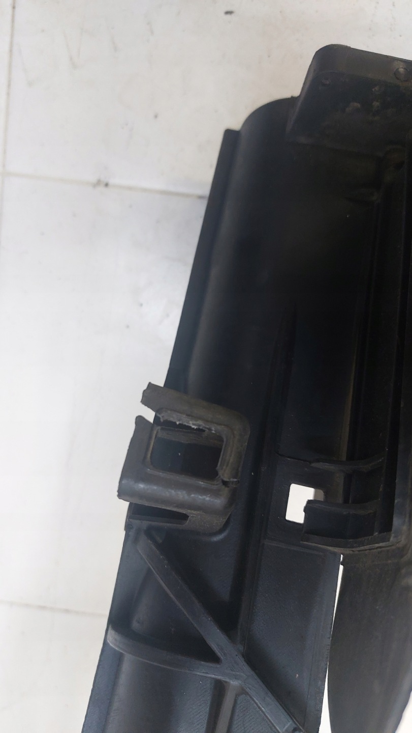SKODA OCTAVIA 3 III 12r> 1.6 TDI bar, wall front original 5E0805588