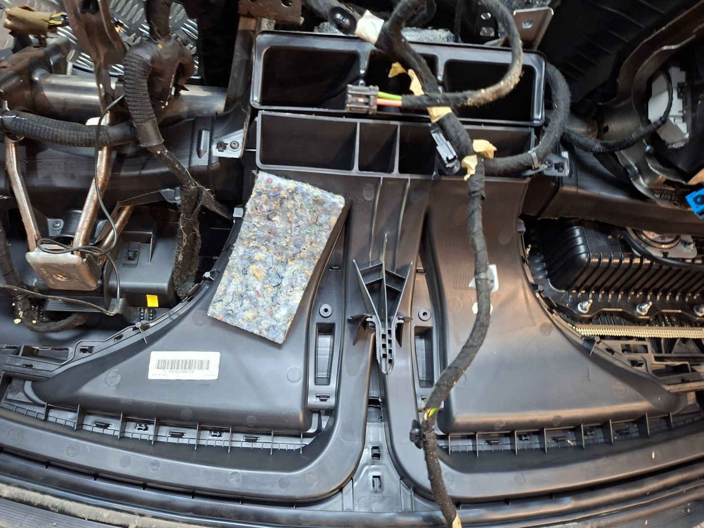 dashboard console 98021008XM PEUGEOT 208 2008 2012