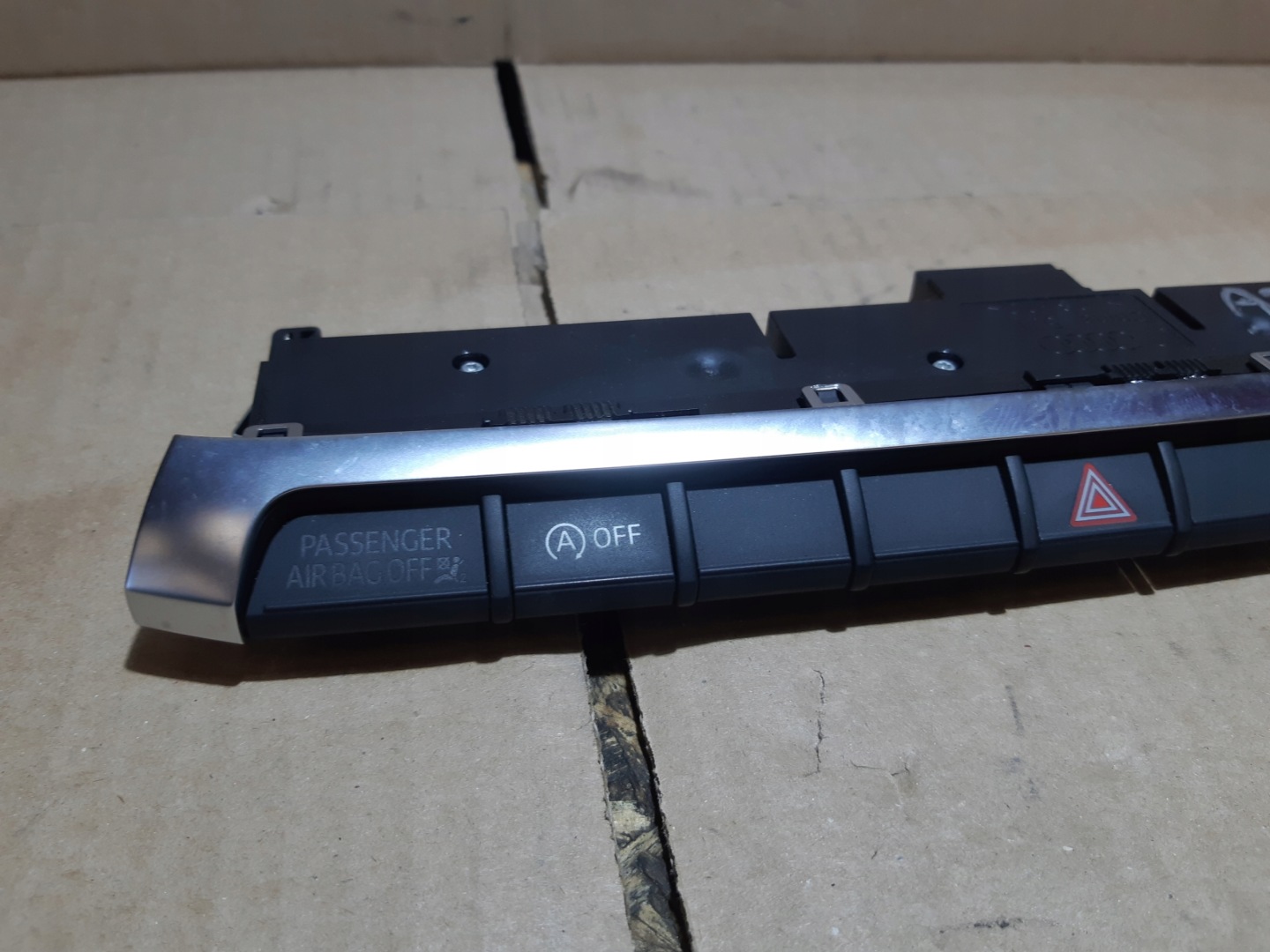AUDI A3 8V Bedienteil PRZYCISKI 8V0925301BA