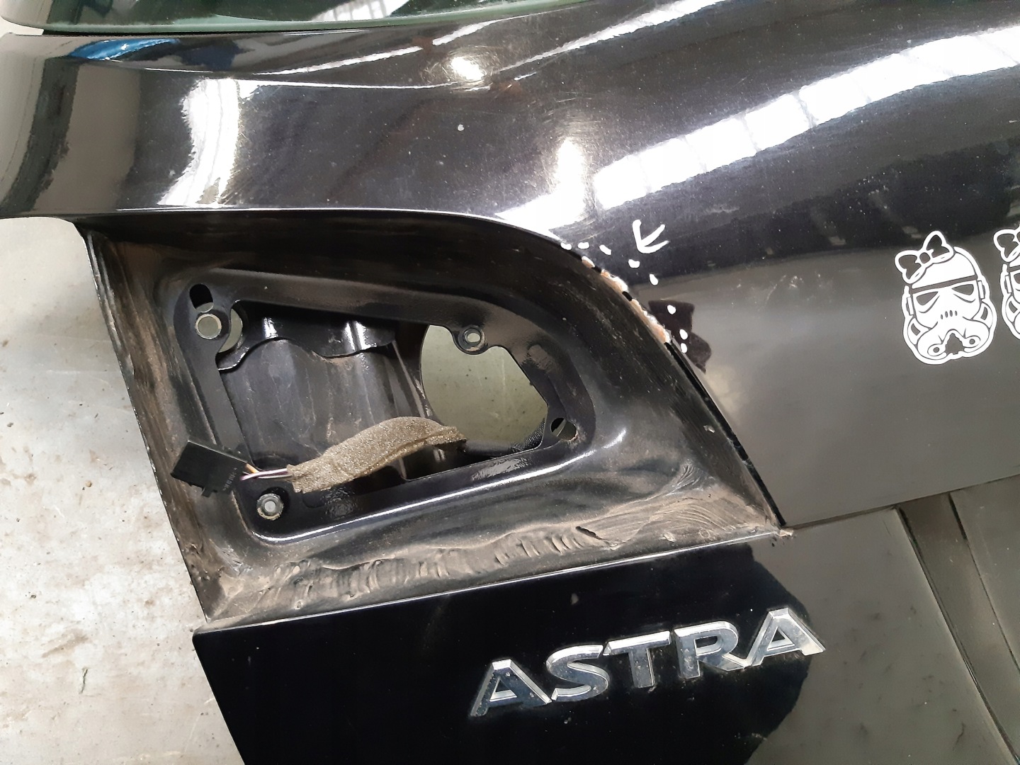 trunk door kombi Z20R Opel Astra J