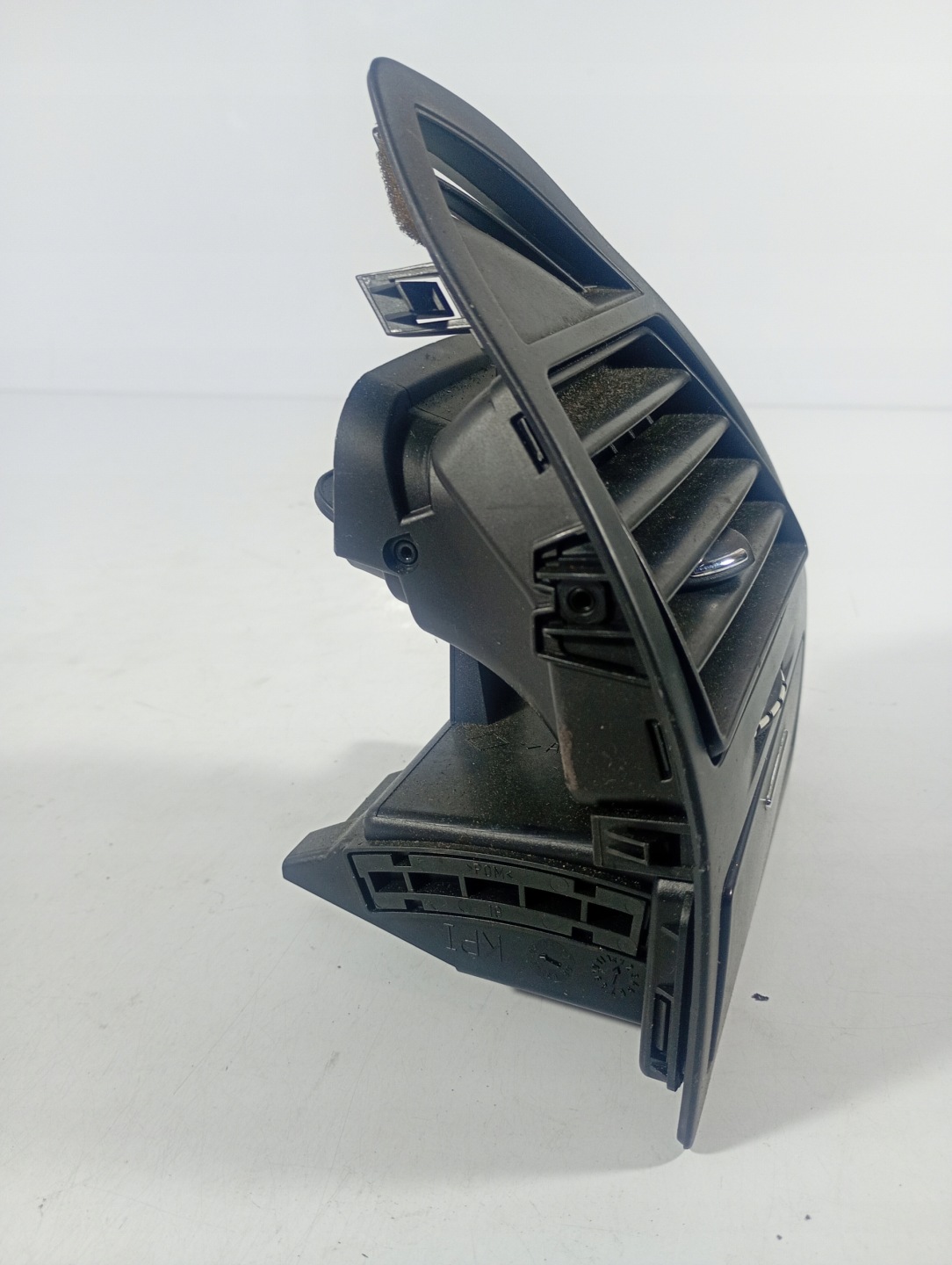 Citroen C4 04-11 grid air conditioning devices air right OE 9646338077