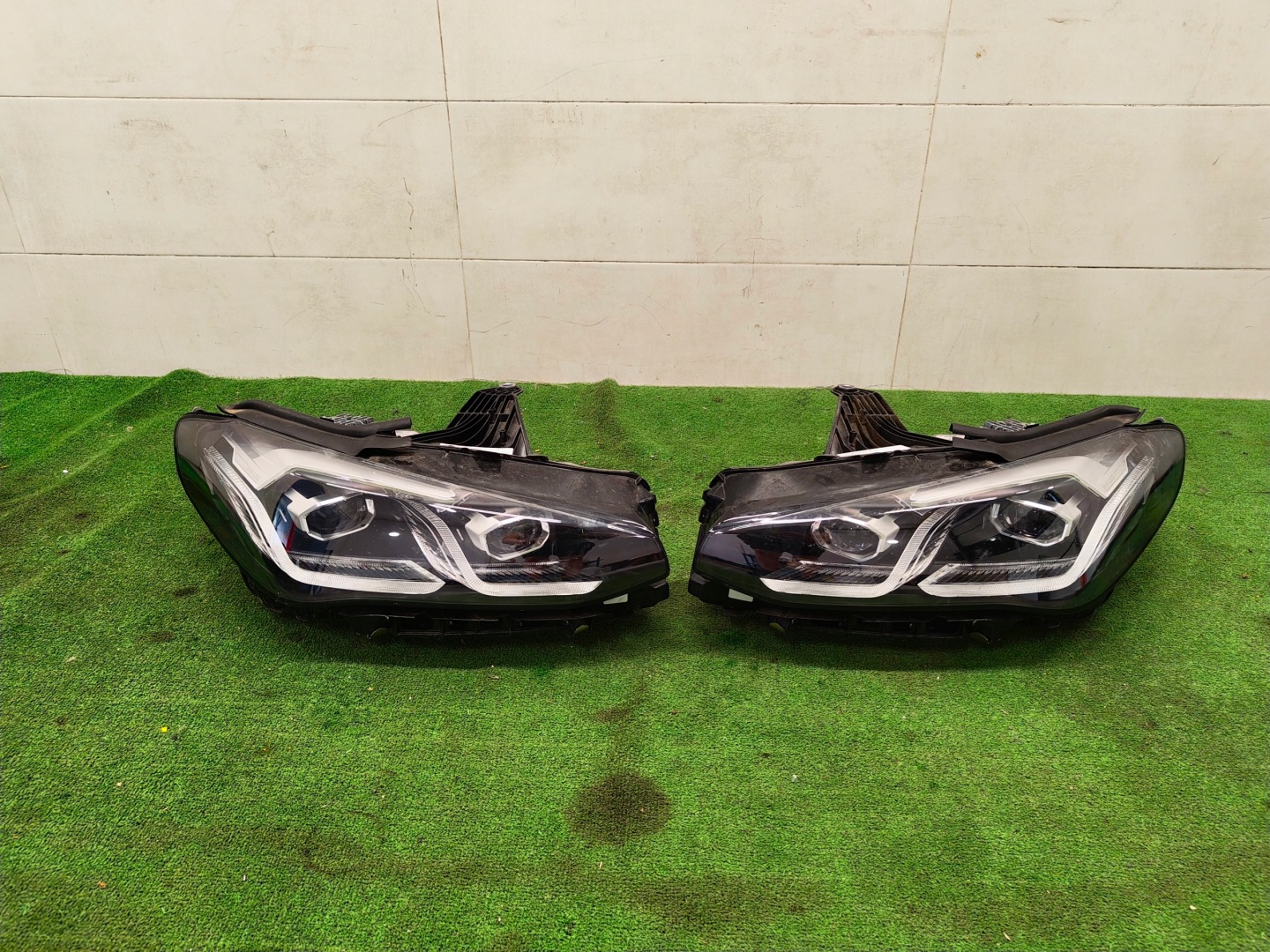 BMW 2 U06 light front ADAPTIVE FULL LED right left EU 5A42248 5A42247
