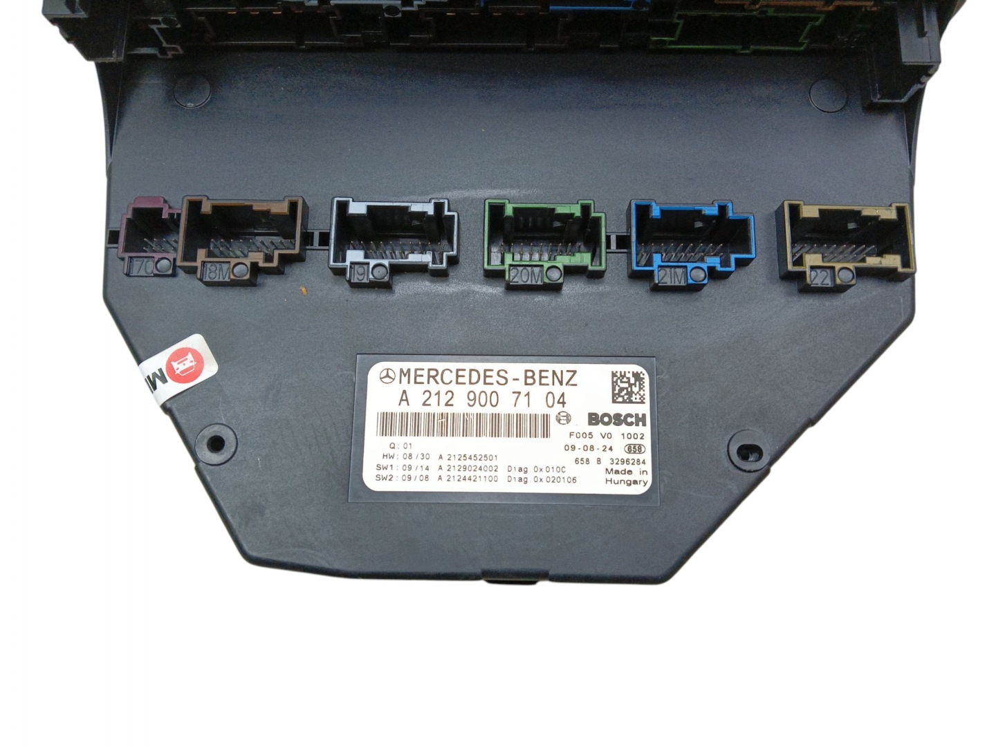 compartment of fuses module control unit SAM MERCEDES E W212 A2129007104