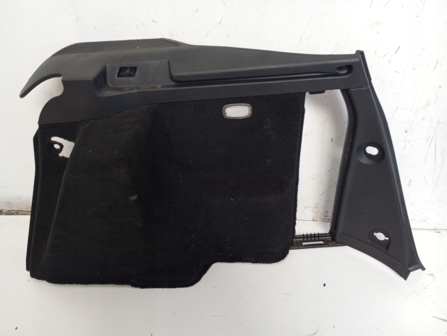 boot upholstery MERCEDES GLK A2046901626 right
