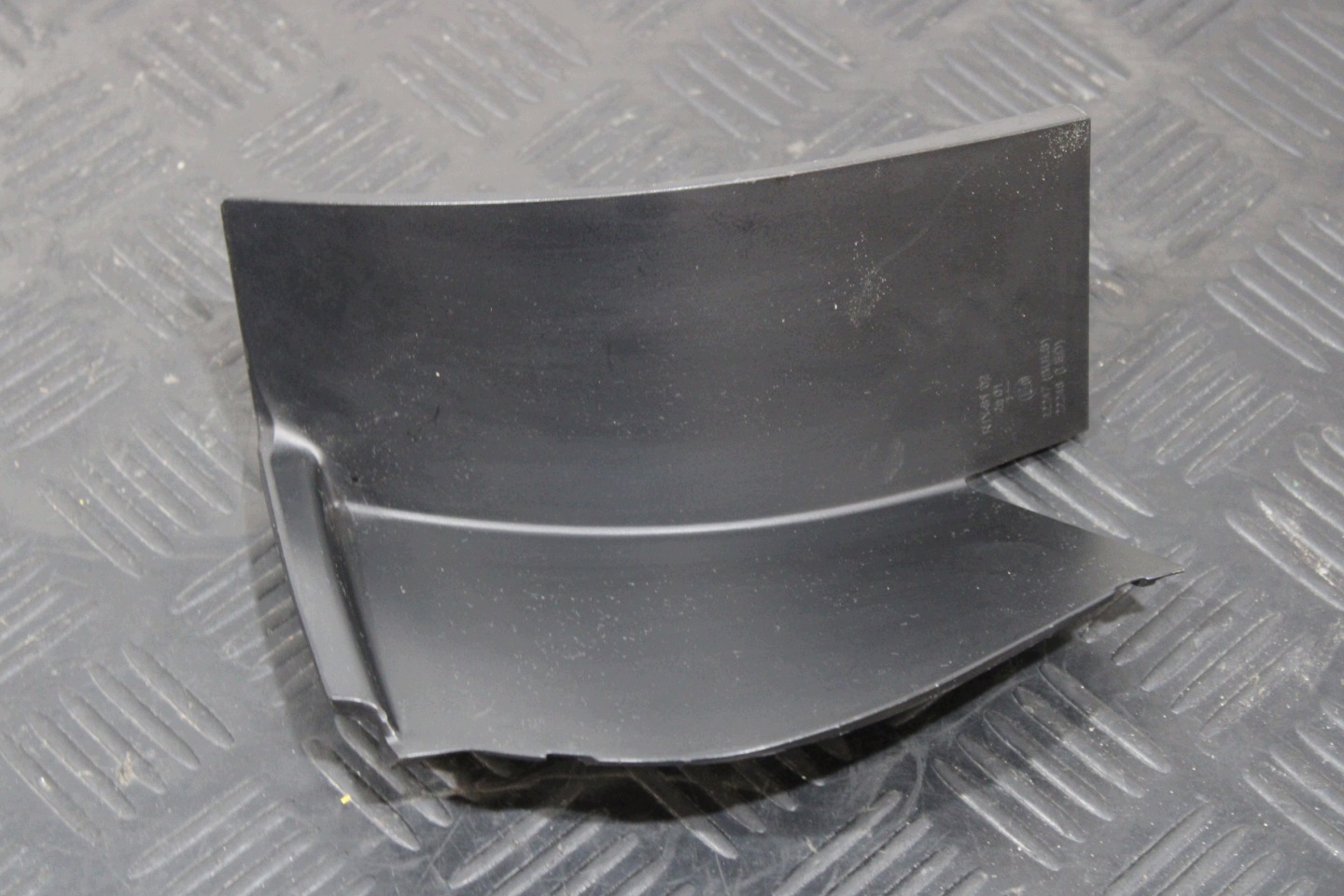 spoiler cover lights left rear part HYUNDAI TUCSON III 3