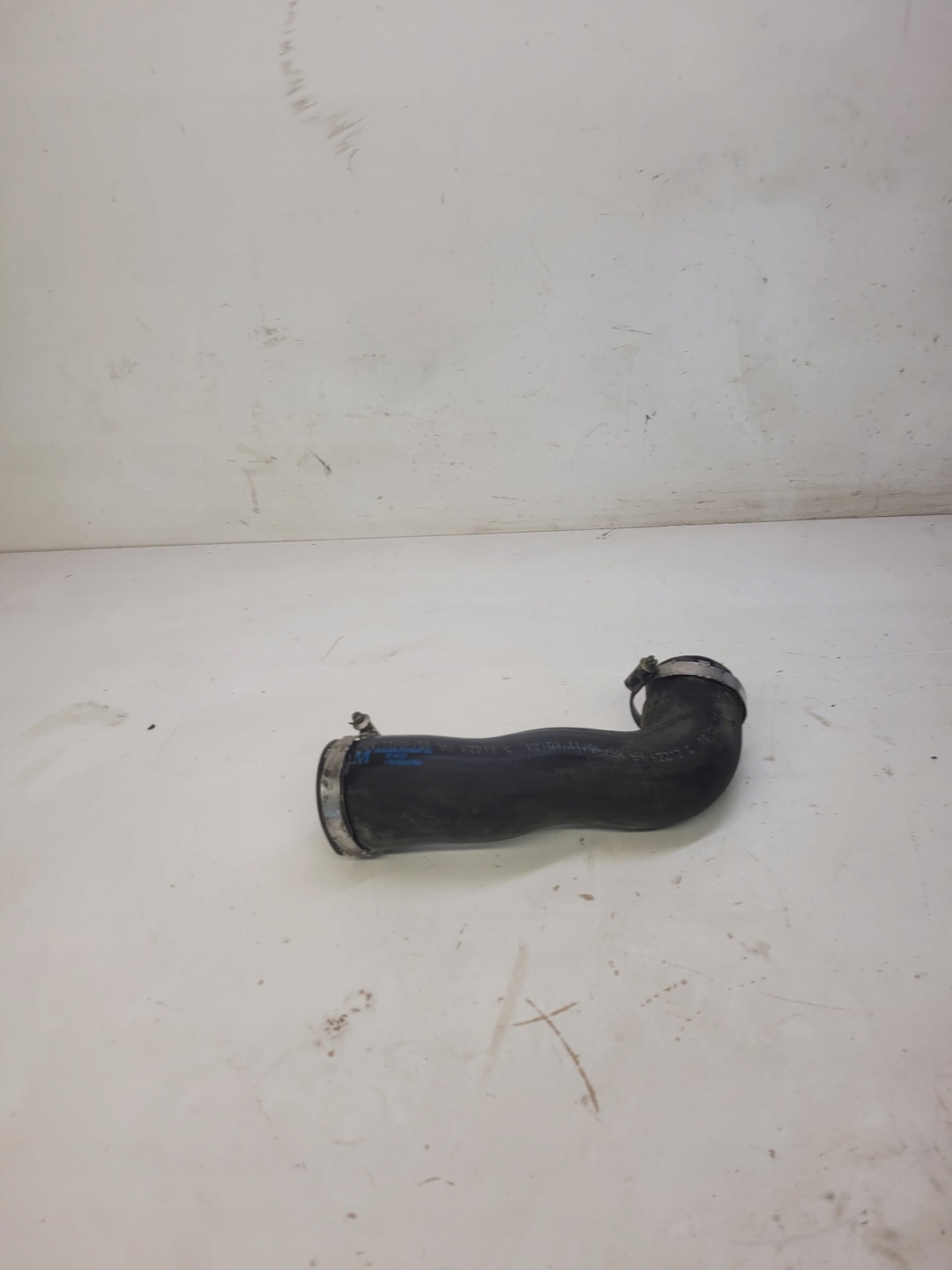 trouba hadice intercoolera AUDI A1 8X VW 6R0145832