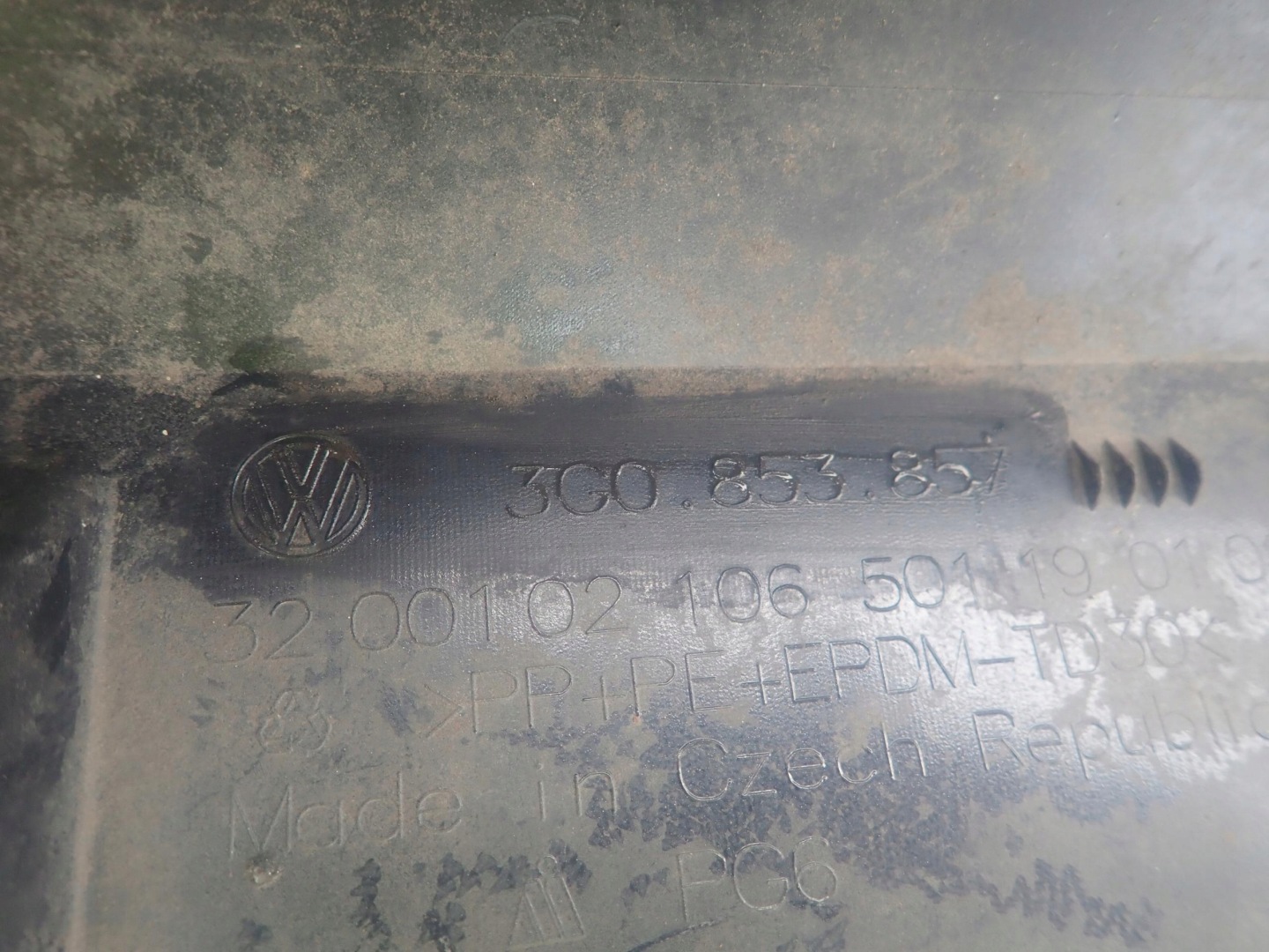 VW PASSAT B8 14- threshold left moulding threshold left