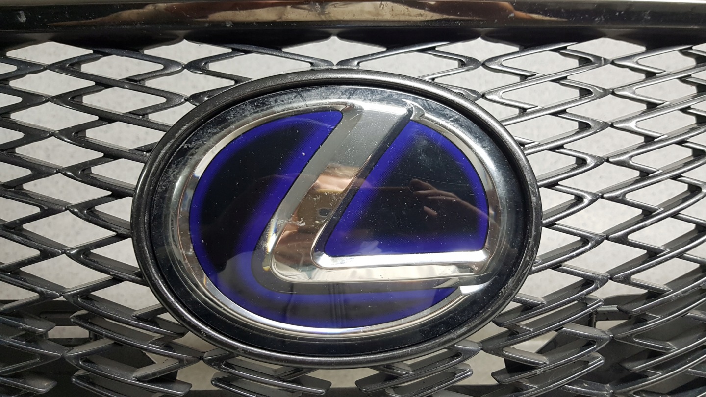 LEXUS ES F SPORT 2018 - bumper front 2087