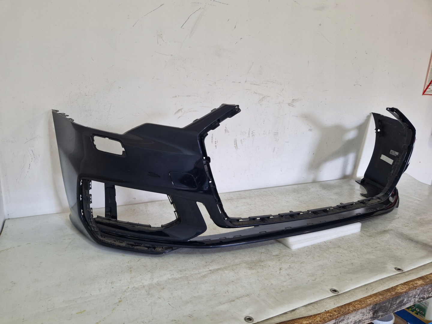 bumper front front AUDI A6 C8 S-LINE XENON 4K0807437