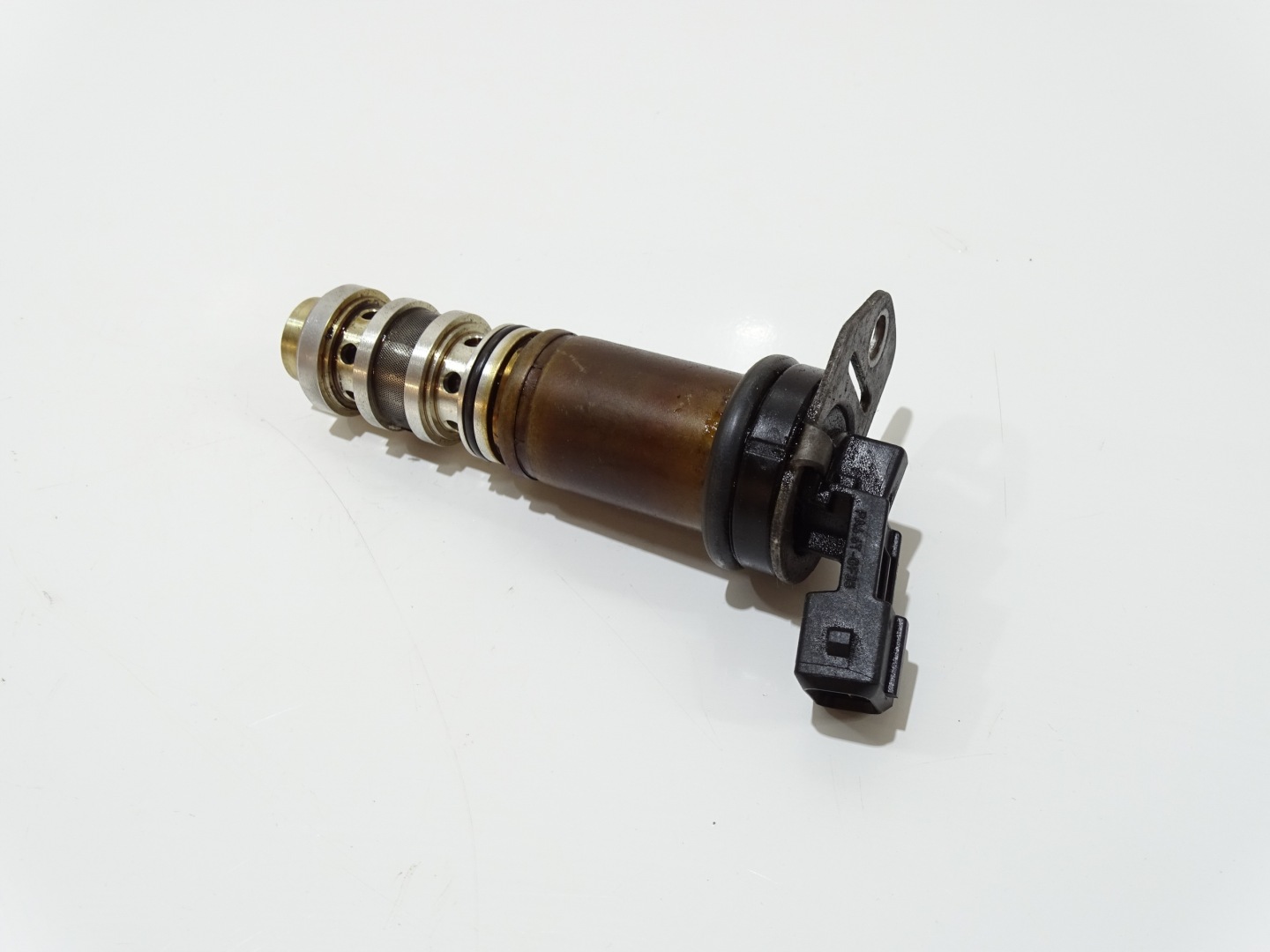 Électrovanne FAZ de la distribution BMW E88 E90 E91 E92 N43B20A 7584115