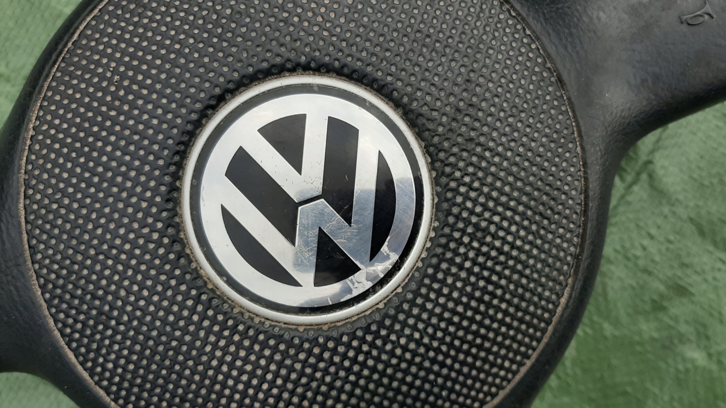 airbag driver´s VOLKSWAGEN LUPO 6X0 880 201A