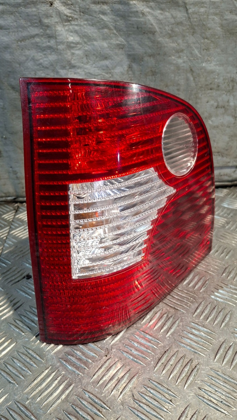 light left rear part VW POLO 9N