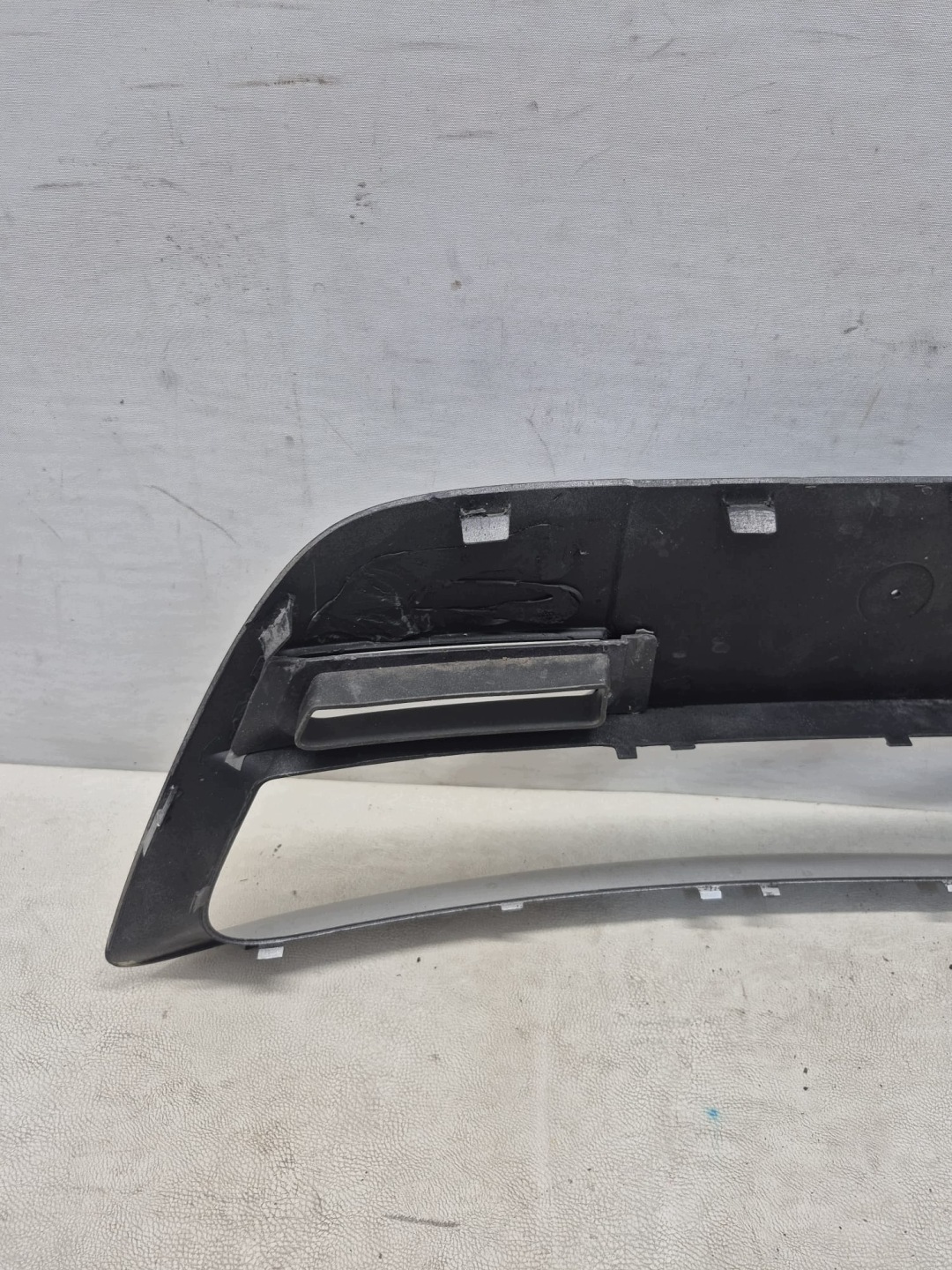 FORD MONDEO MK4 ST 07- grid of a bumper front front