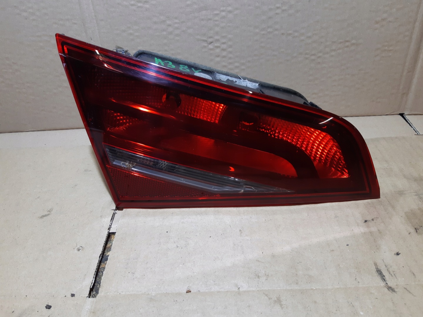 AUDI A3 8V light left rear left rear part 8V4945093