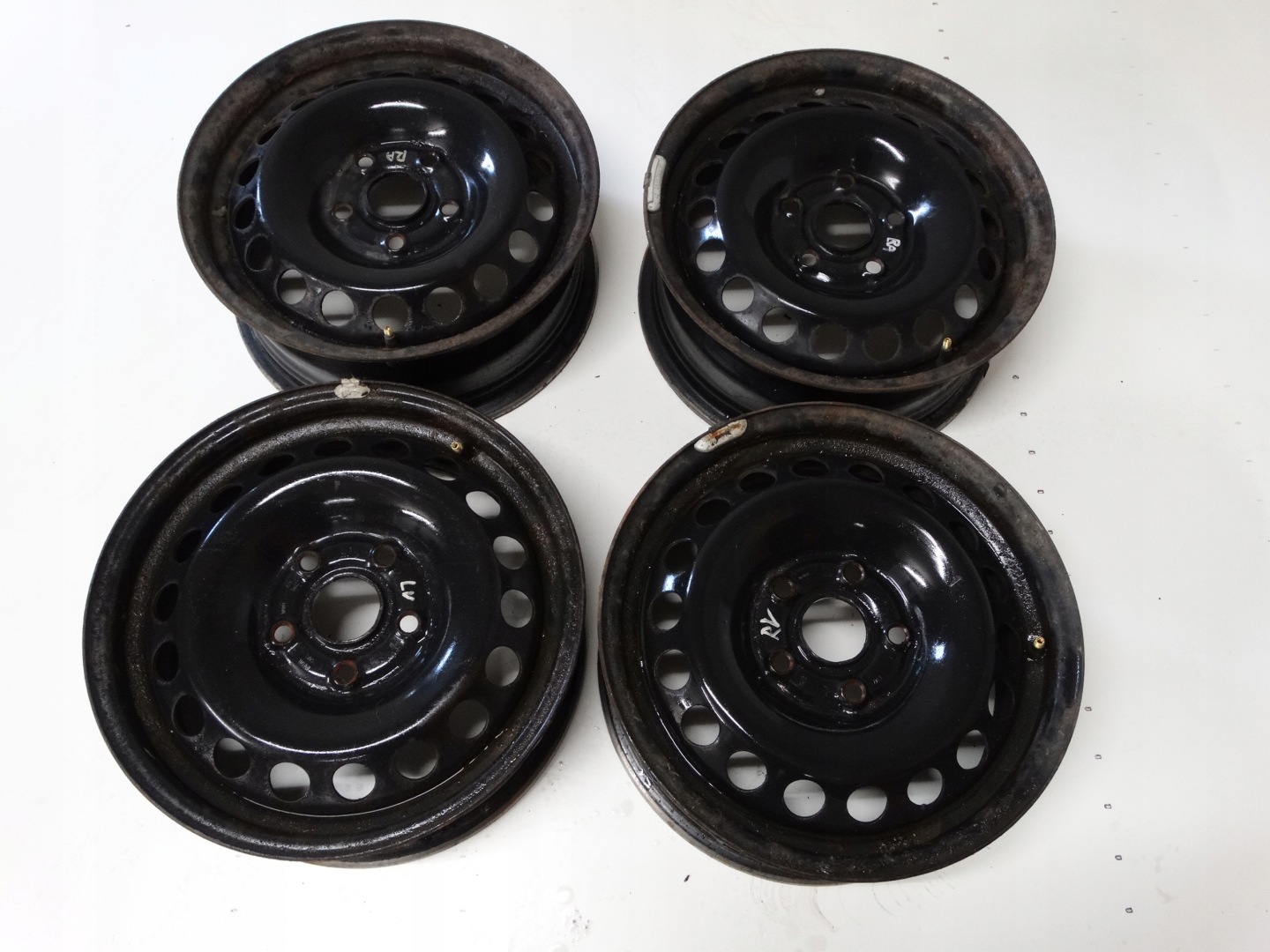 KOMPLET disk VW 6.0"x15" 5x112 ET47