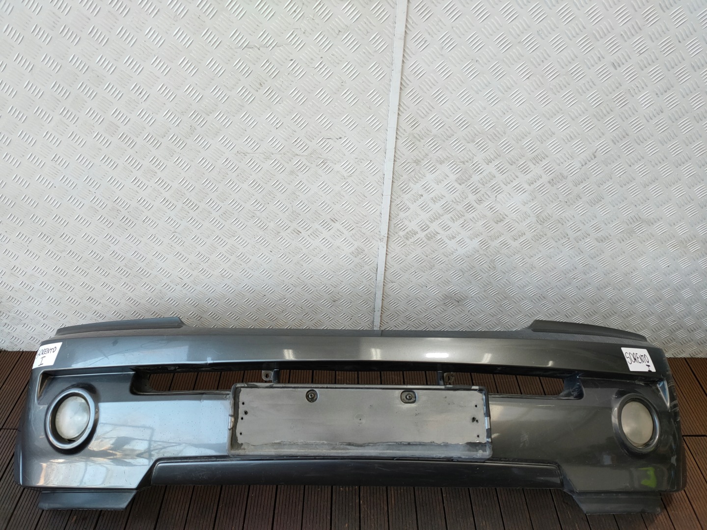KIA SORENTO and 03-09 front bumper front fog lights OE