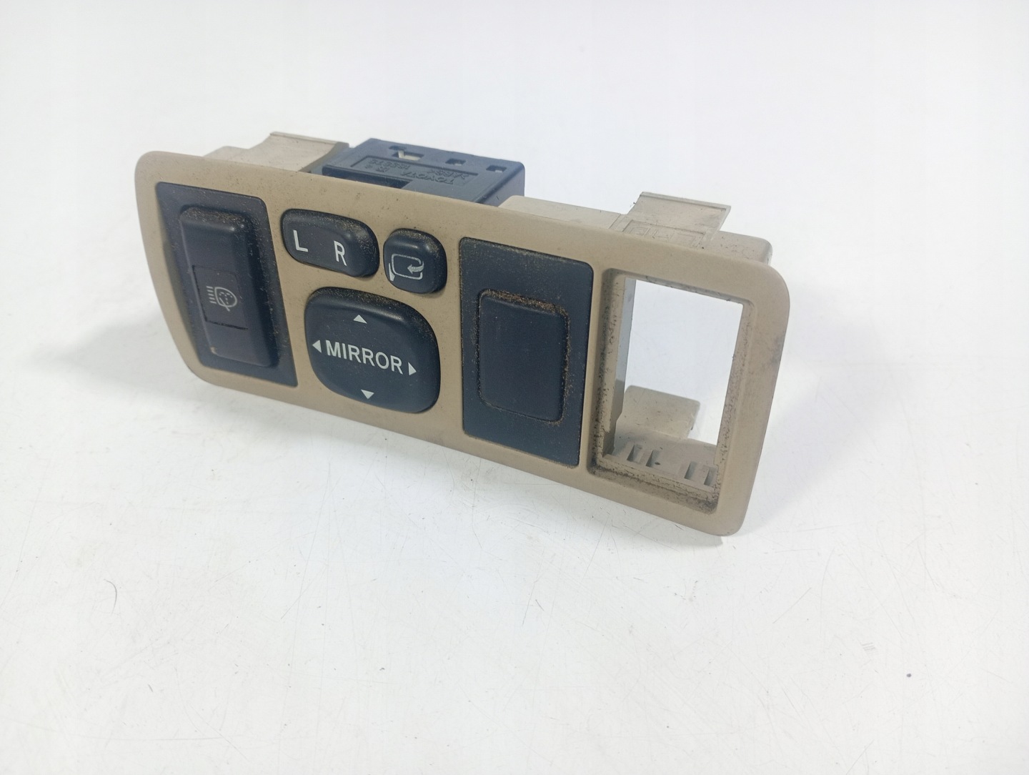 Toyota Avensis T25 03-09 switch switch regulation LUSTERKAMI