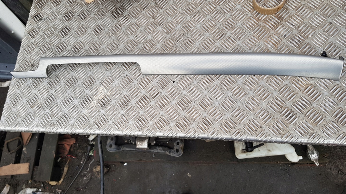 AUDI A4 B6 Moulage DEKOR Console 8E1853190S