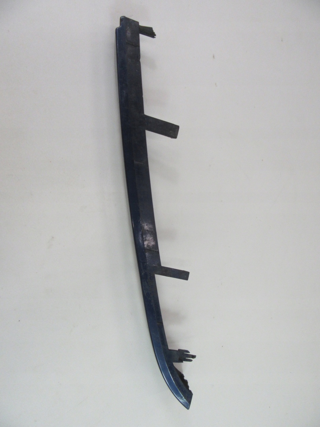 moulding below lampe brewka right BMW e46 LCI LIFT sedan KOMBI