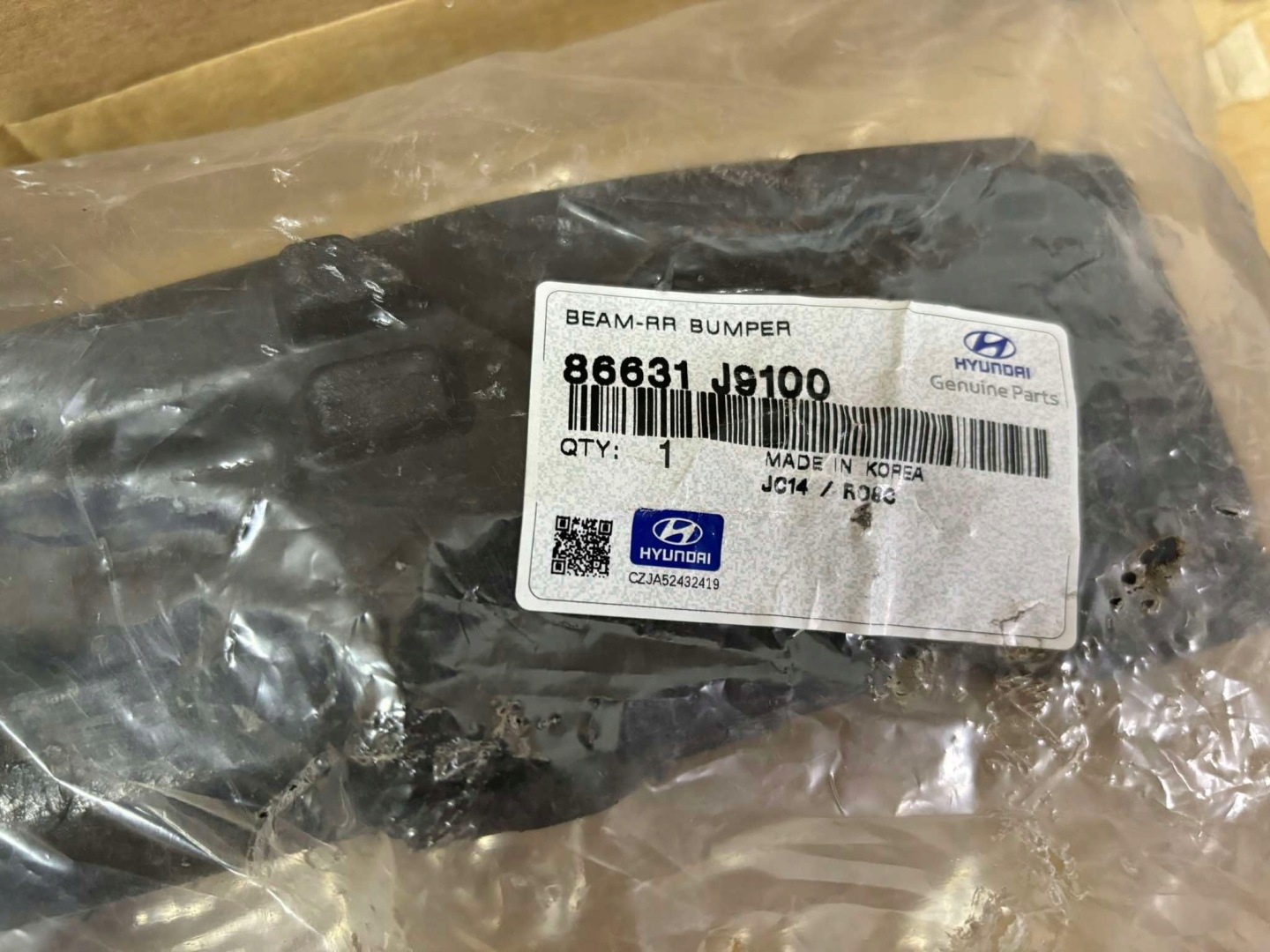 sider rear HYUNDAI KONA 86631-J9100