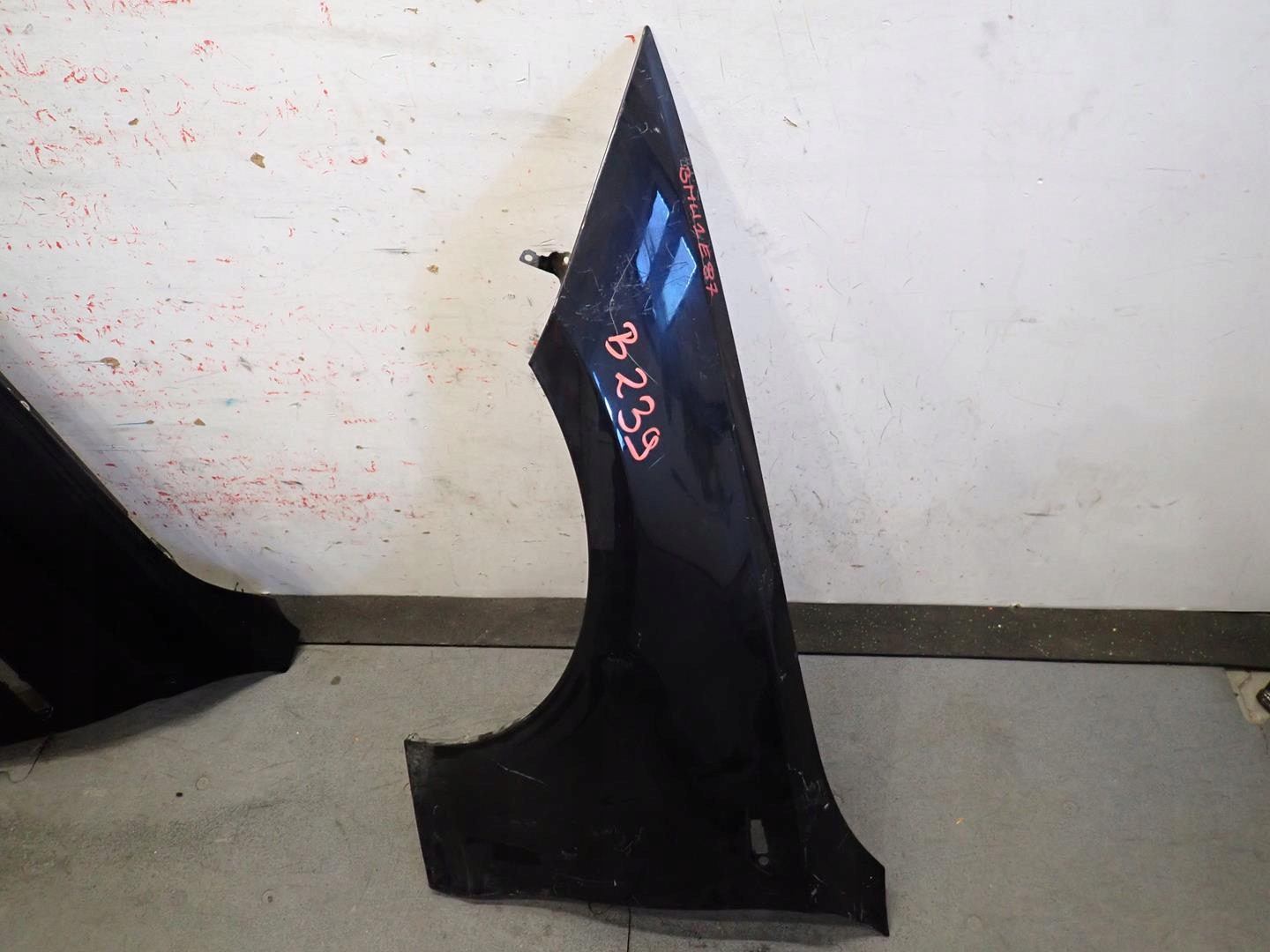 fender front front left BMW 1 E81 E82 E87 E88 2004-2012