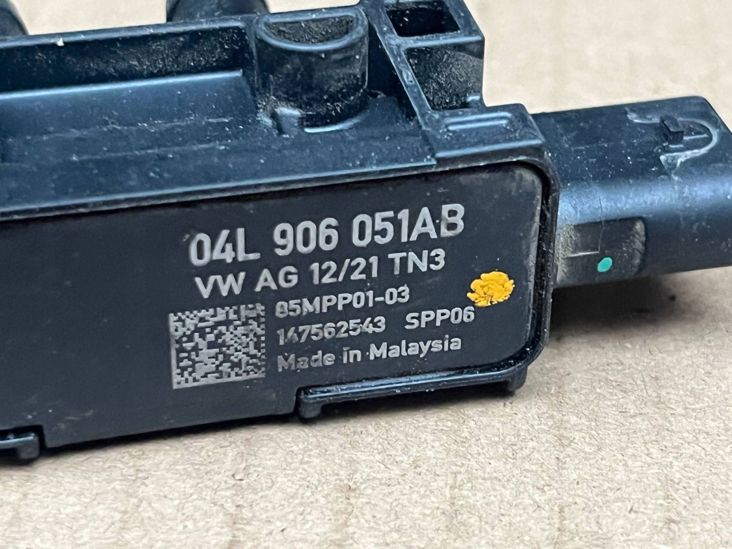 Sensor ROZNICY CISNIEN Gase DPF 04L906051AB SKODA !J