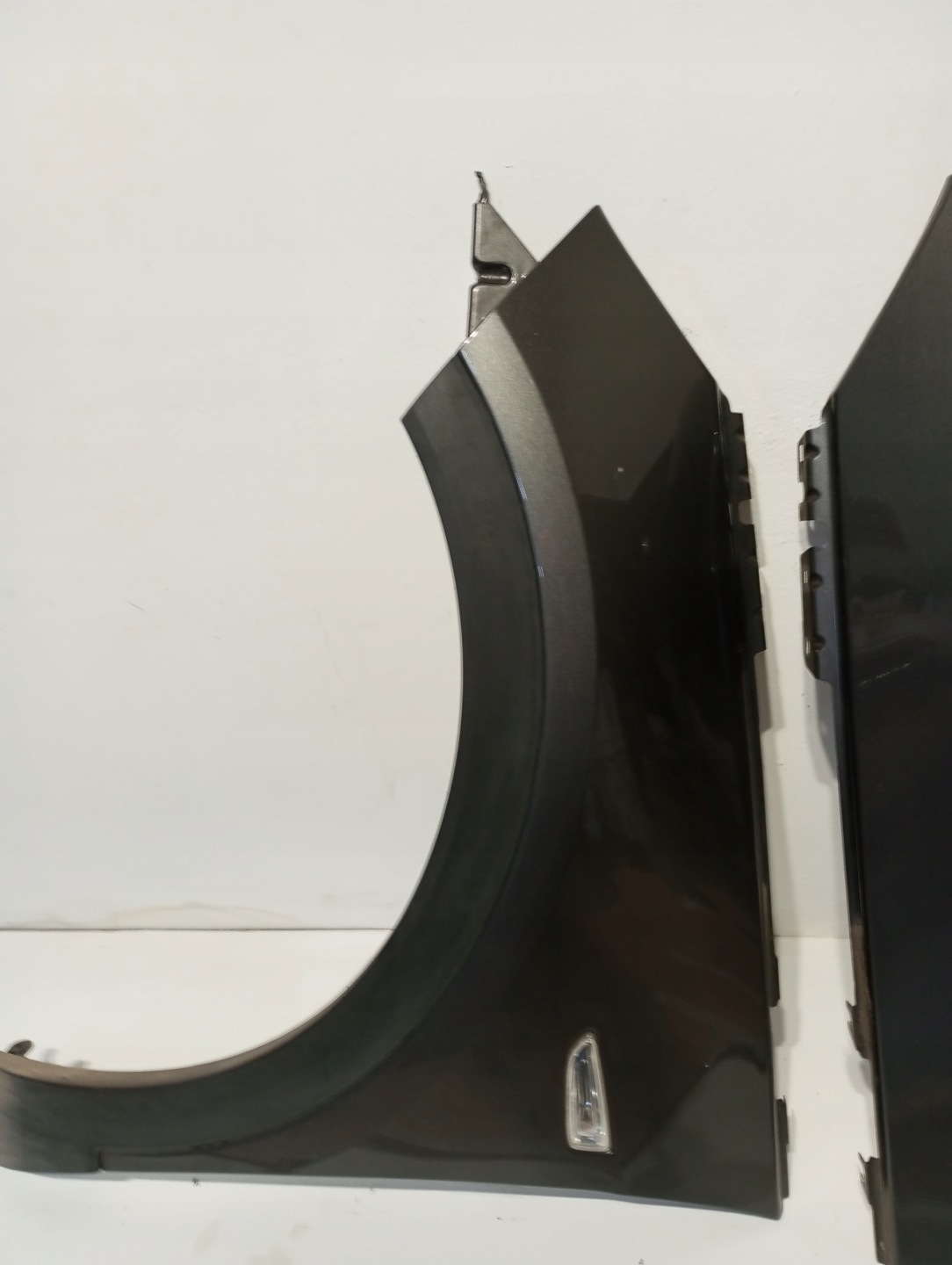 fender left OPEL GRANDLAND