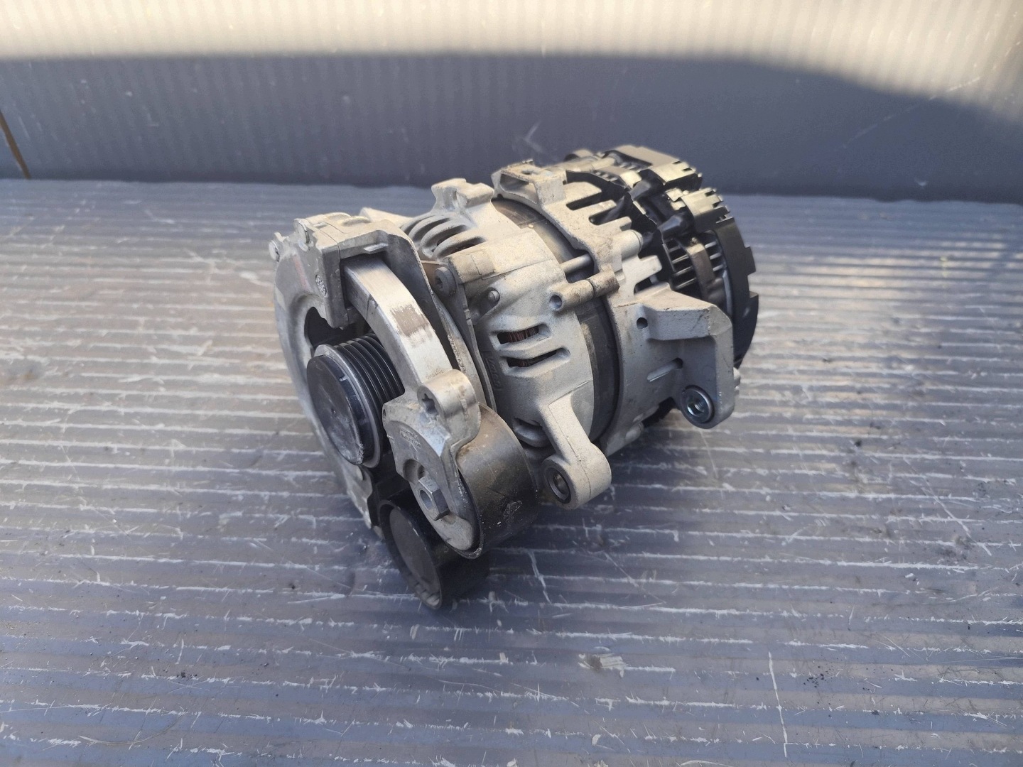 KIA SPORTAGE V 1.6 CRDI ALTERNATOR 363002U200