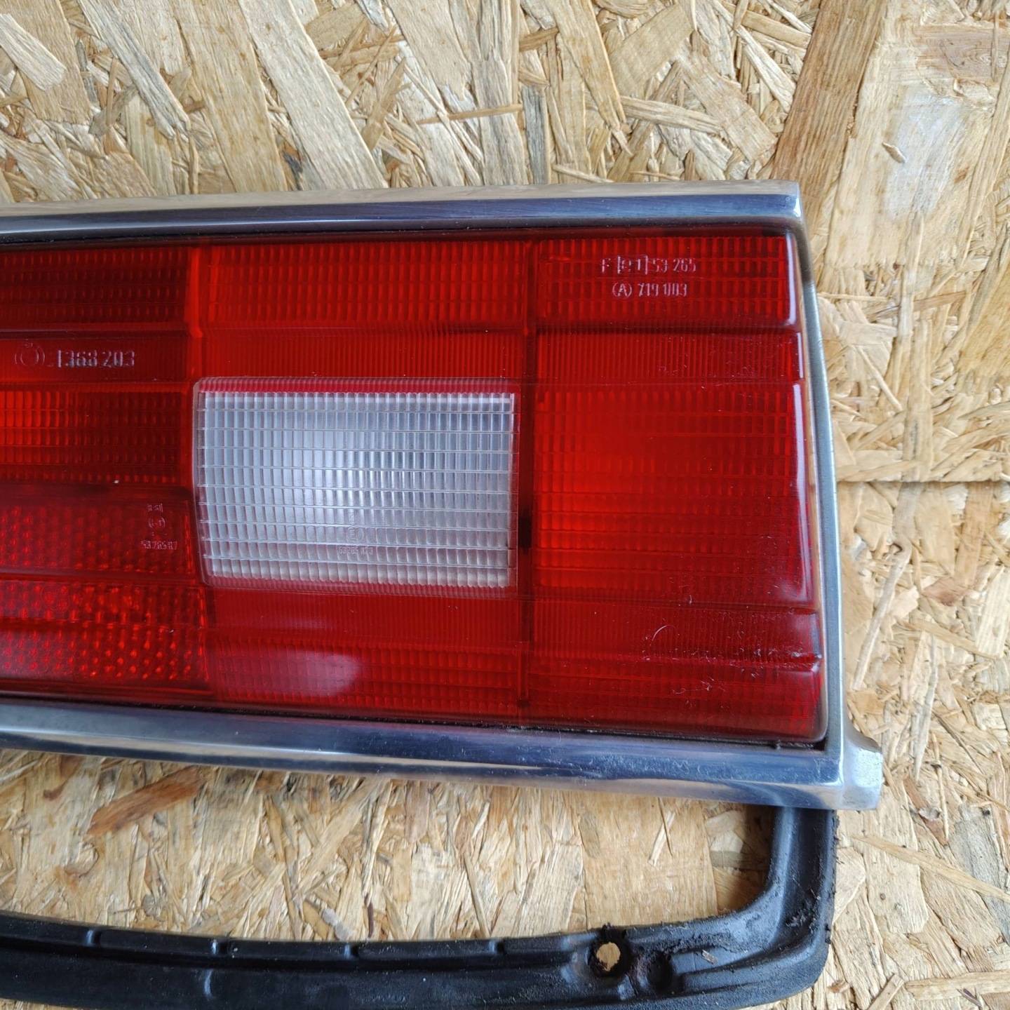 light rear rear part side left BMW 5 E12 1368203