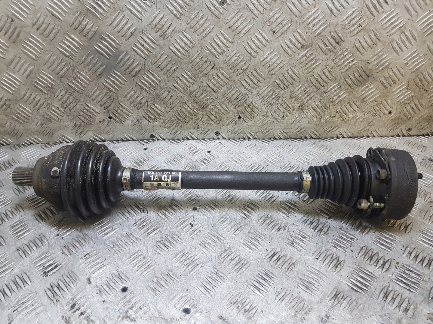 semi-axis semi-axis left front AUDI A3 8P 1K0407271AQ