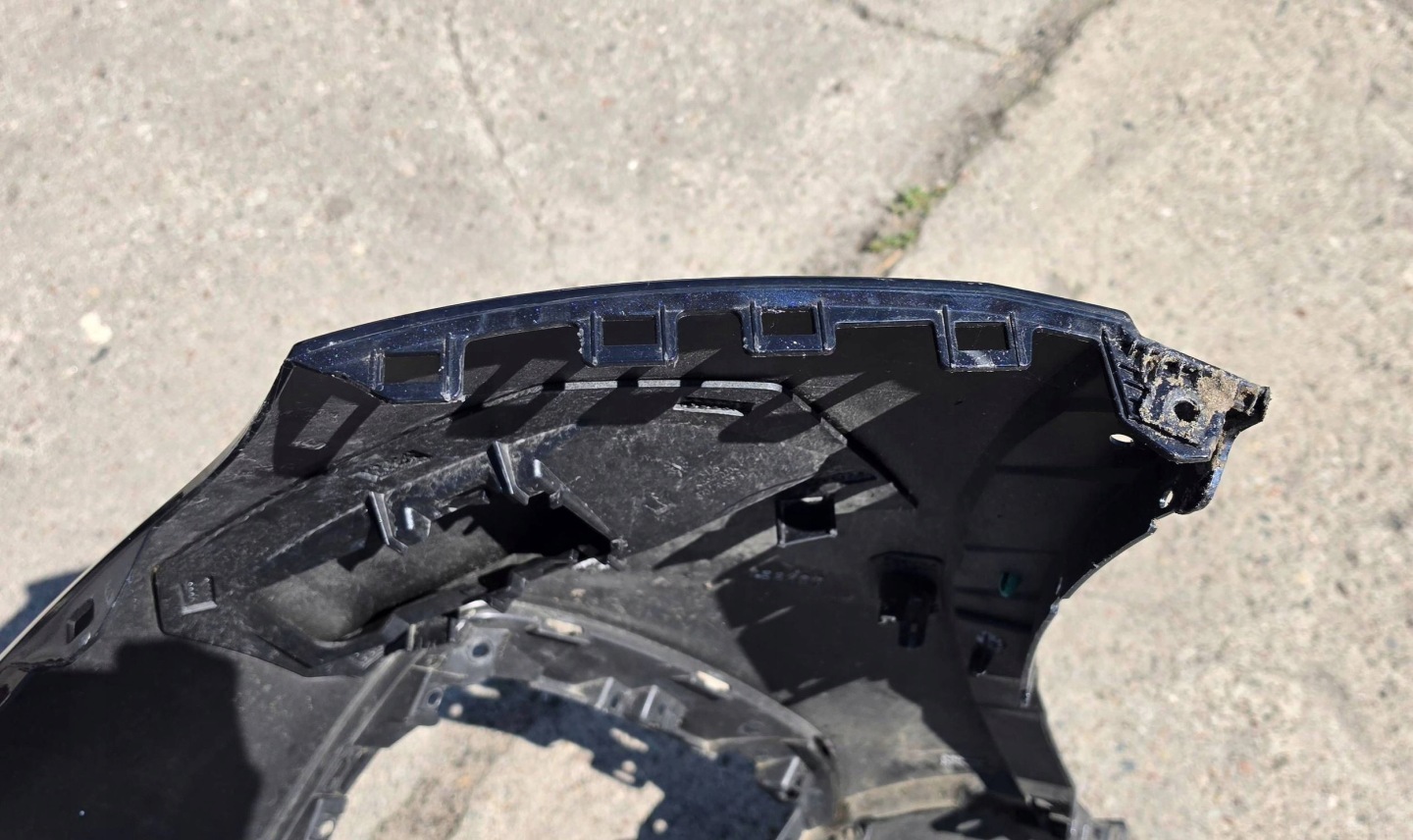 Maserati Grecale Troefeo 670176289 front bumper