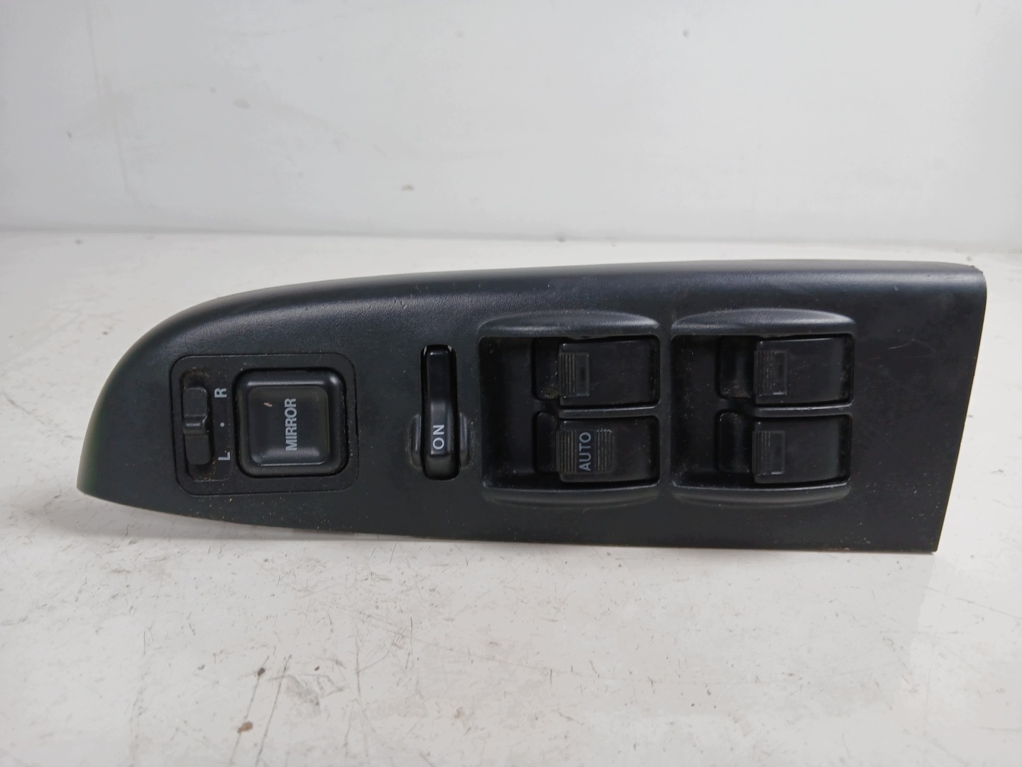 HONDA ACCORD VI PANEL okna levý předek