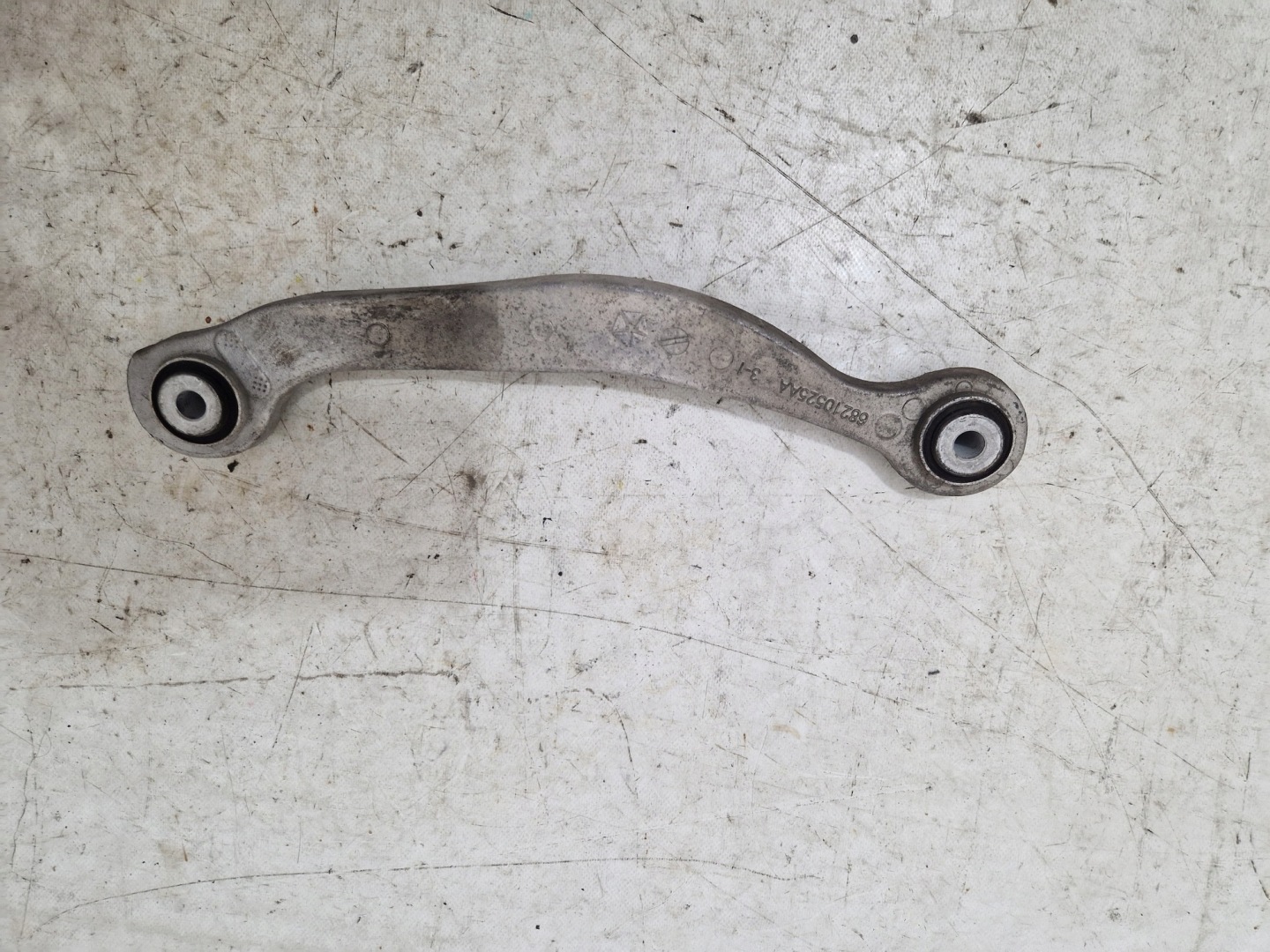 DODGE CHARGER CHALLENGER 19- Querlenker heck links 68210525AA rechts 68210524AA