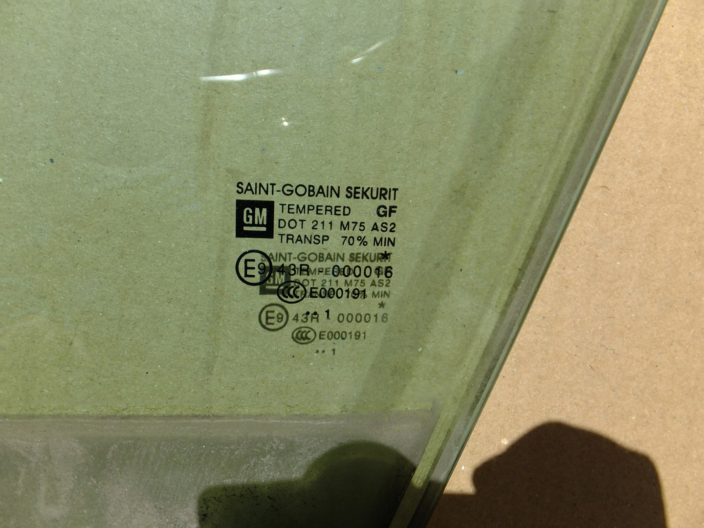 window left front opel meriva B 2011r