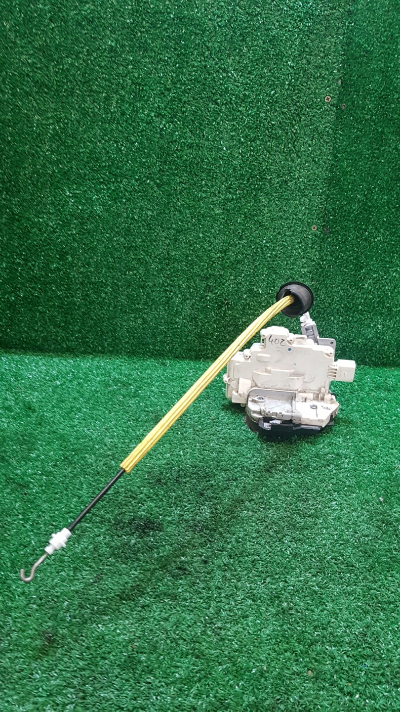 lock door right rear part rear AUDI A6-C6 4F0839016