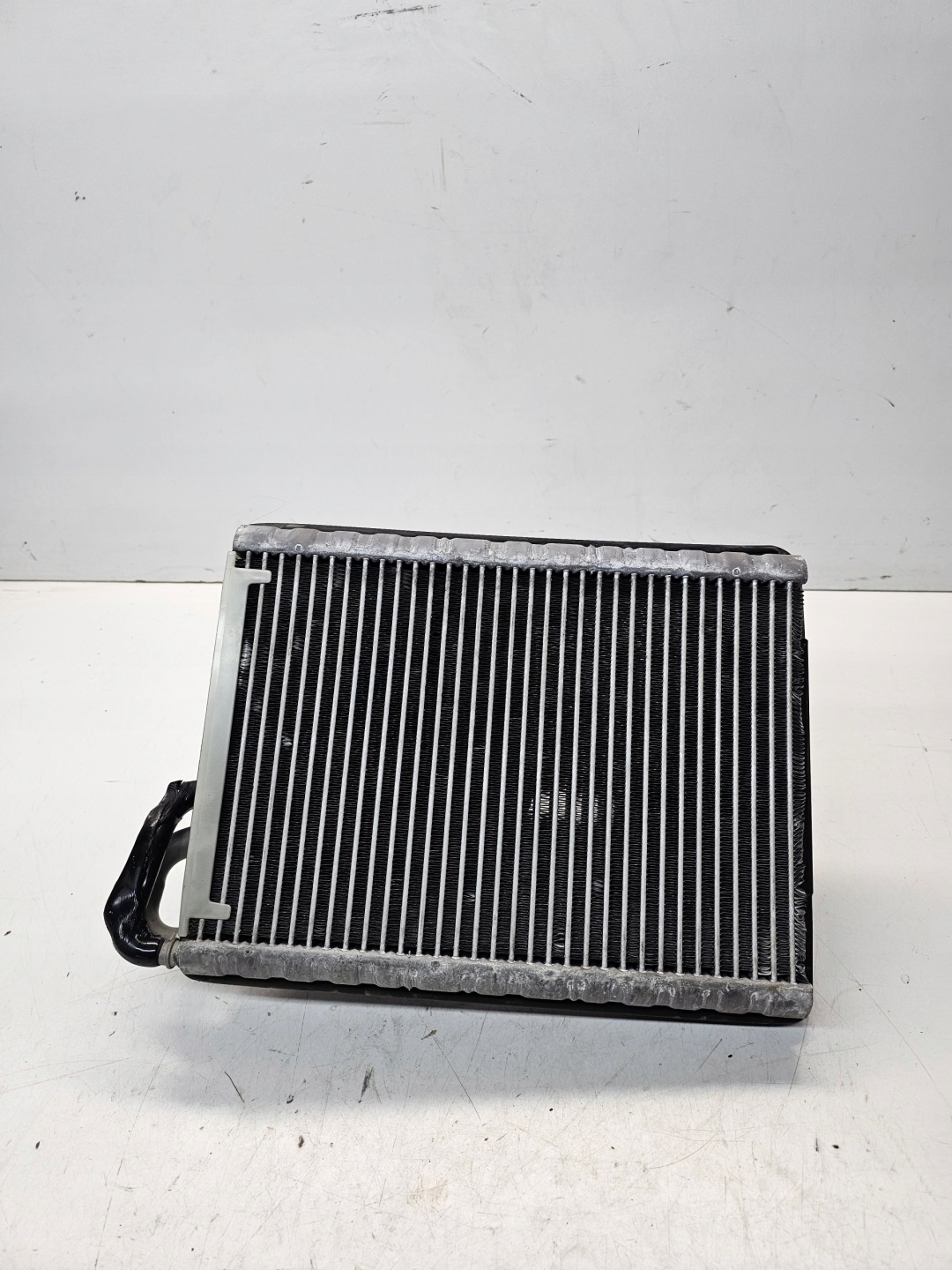 heater WYMIENNIK CIEPLA AUDI A4 B9 A5 8W GG471002