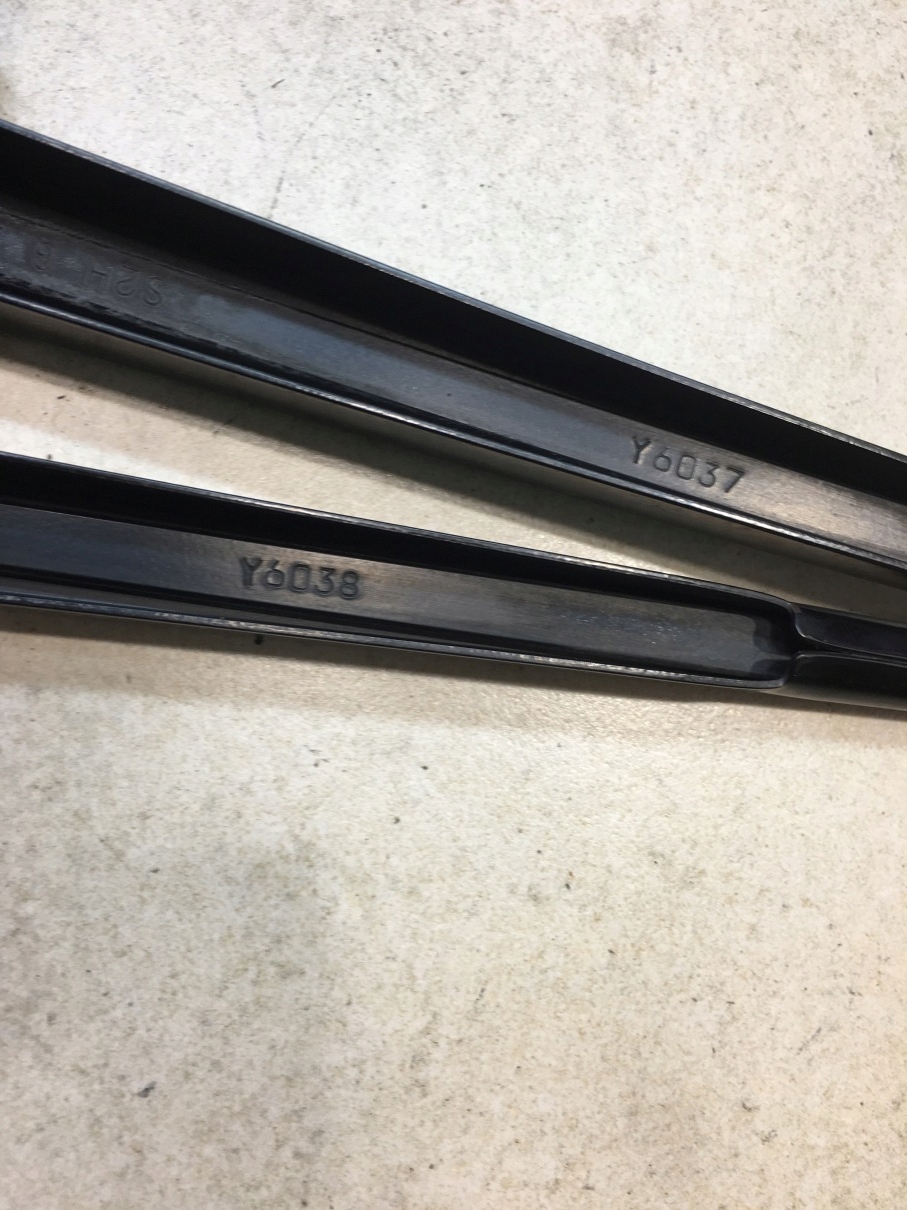 wiper arm front HONDA HR-V and
