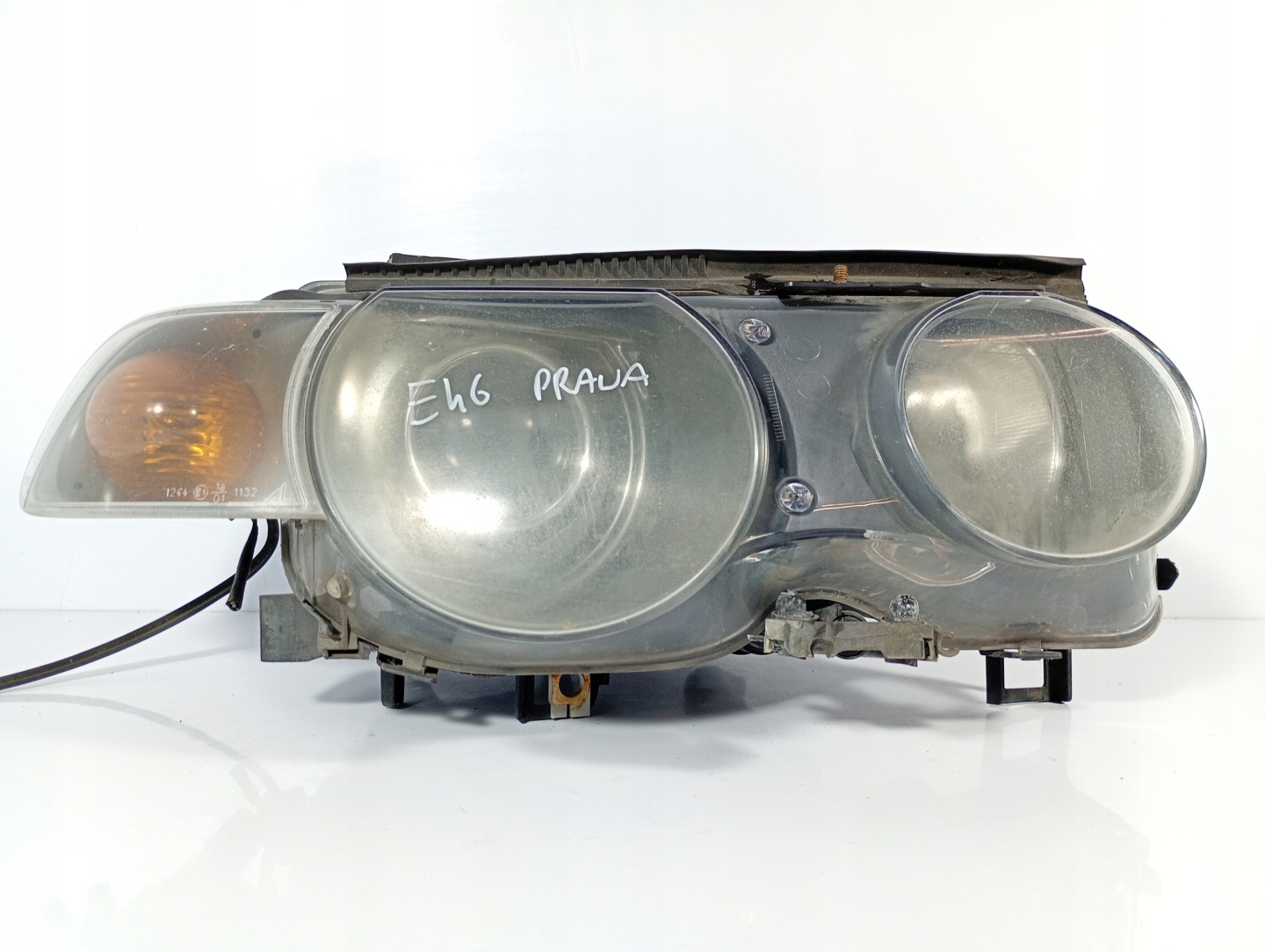 BMW 3 E46 01-08 REFLEKTOR light front front right XENON