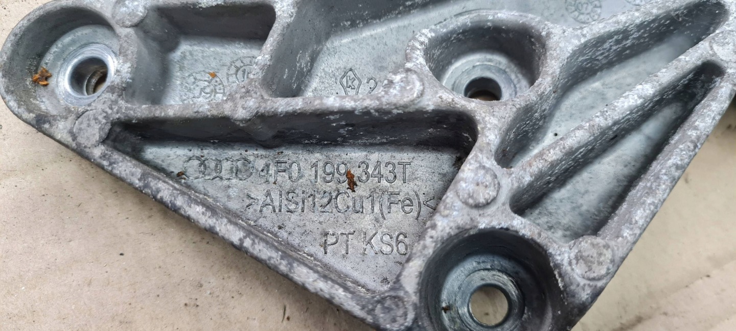 A6 C6 LIFT console bracket engine mount 2.0 TDI 4F0199343T