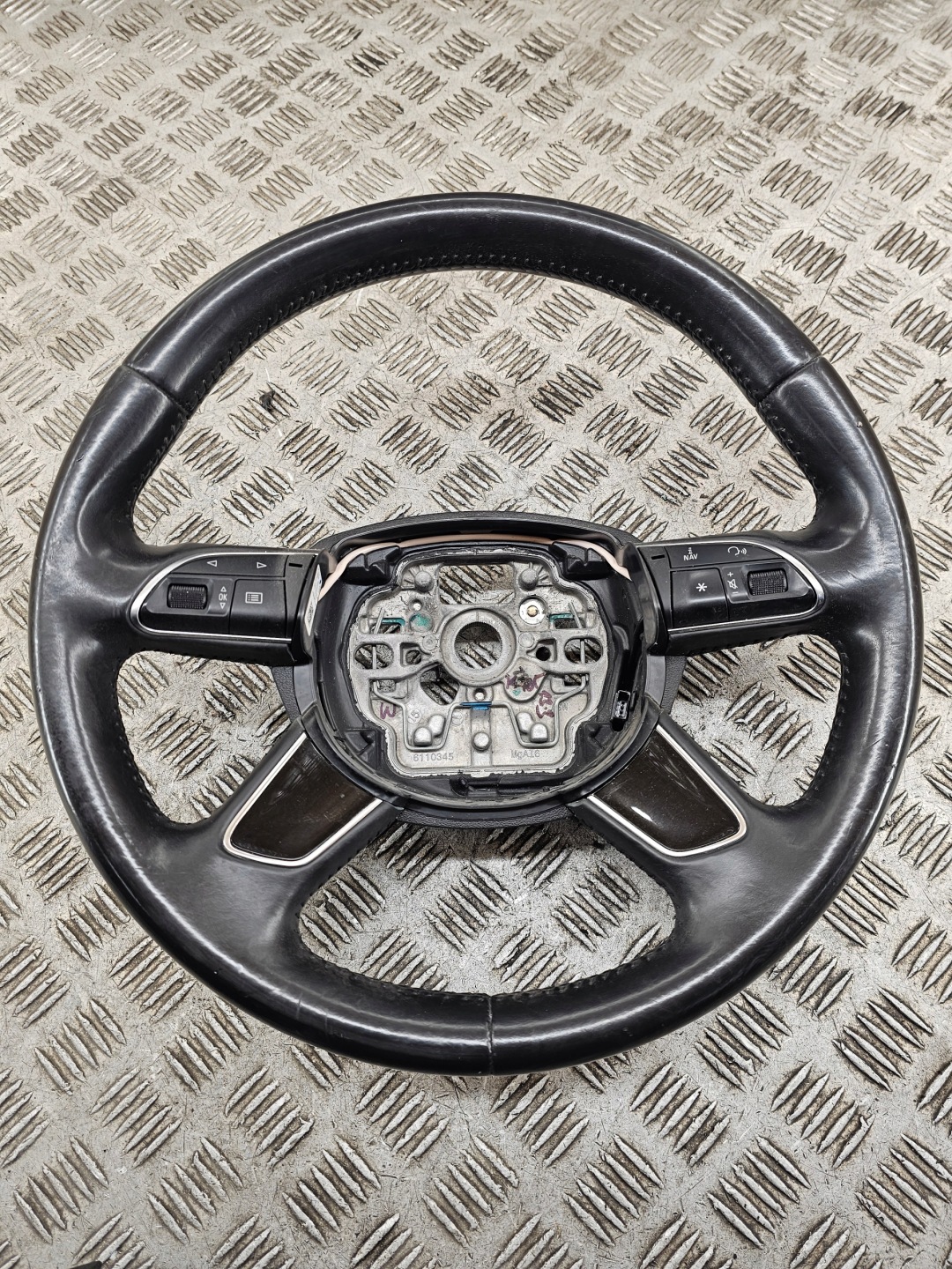 lenkrad SKORZANA MULTIFUNKCJA AUDI A6 C7 4G 4G0419091M