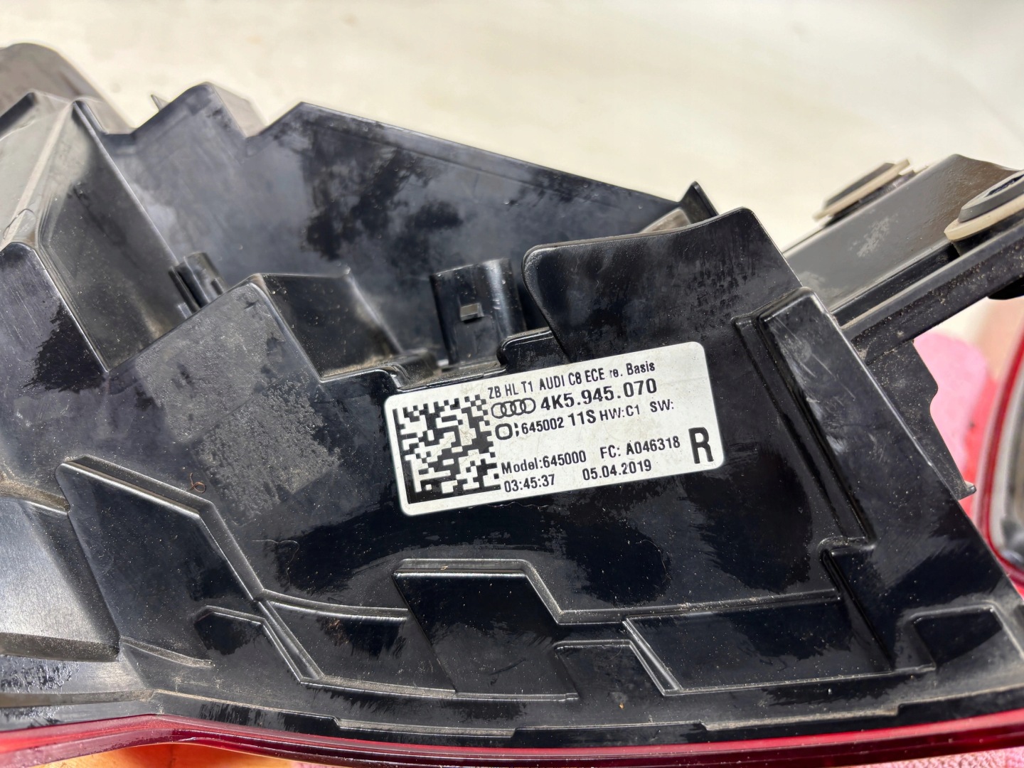 AUDI A6 C8 4K5 light rear rear part right 4K5945070