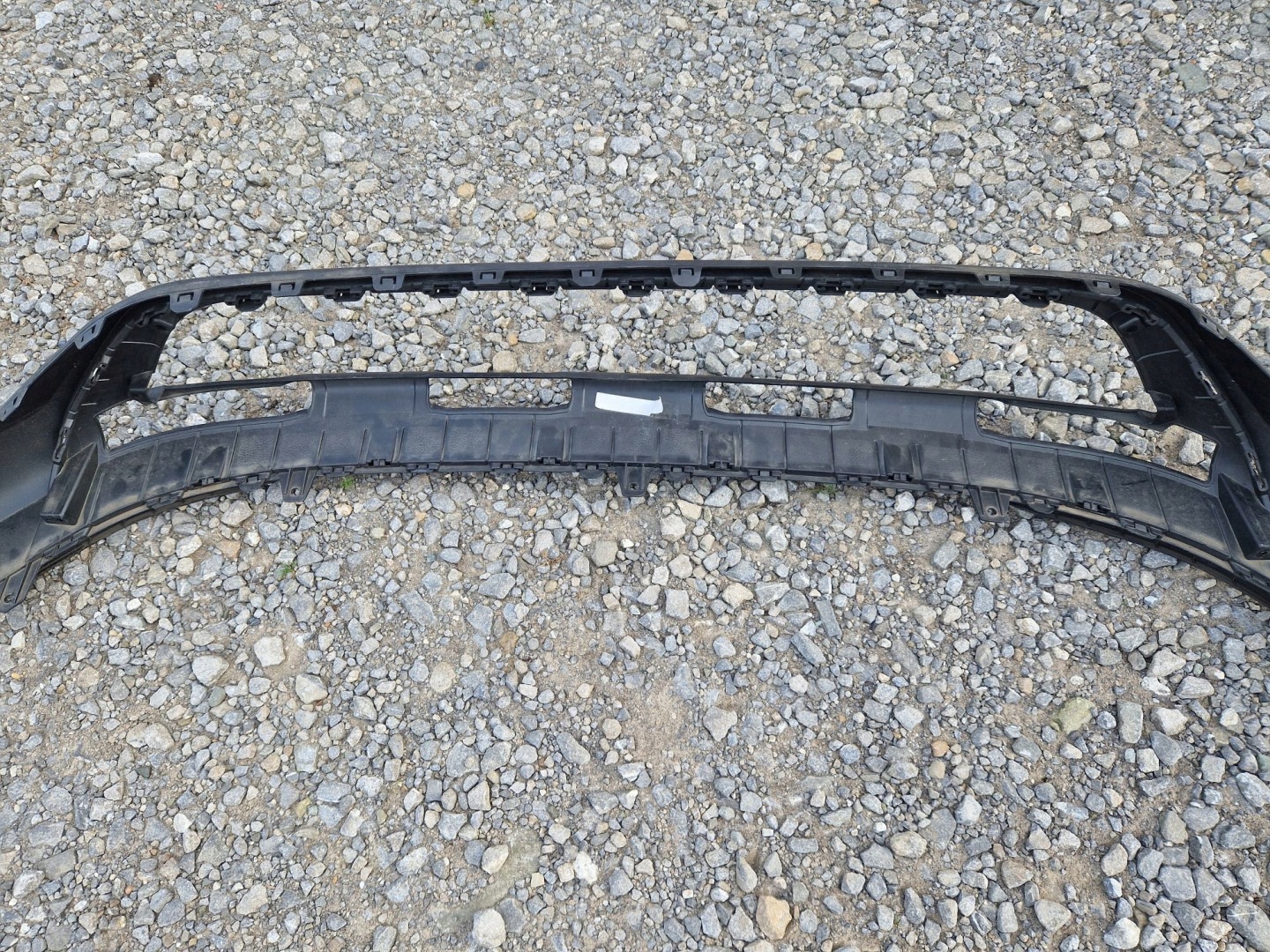 SPOILER DER STOSSSTANGE VORNE HYUNDAI BAYON 2021R->
