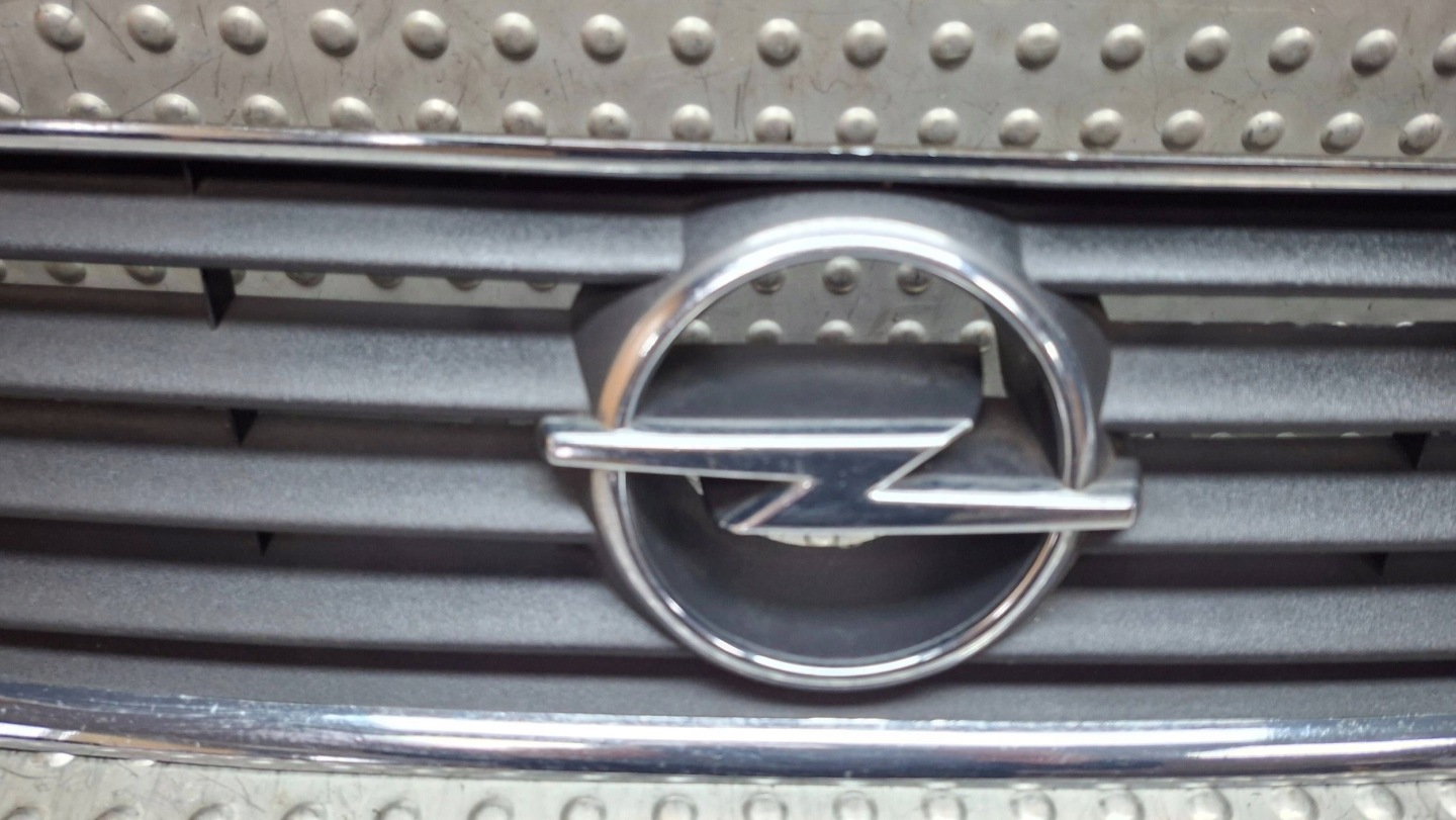 Grille 90580685 OPEL ZAFIRA A 1999