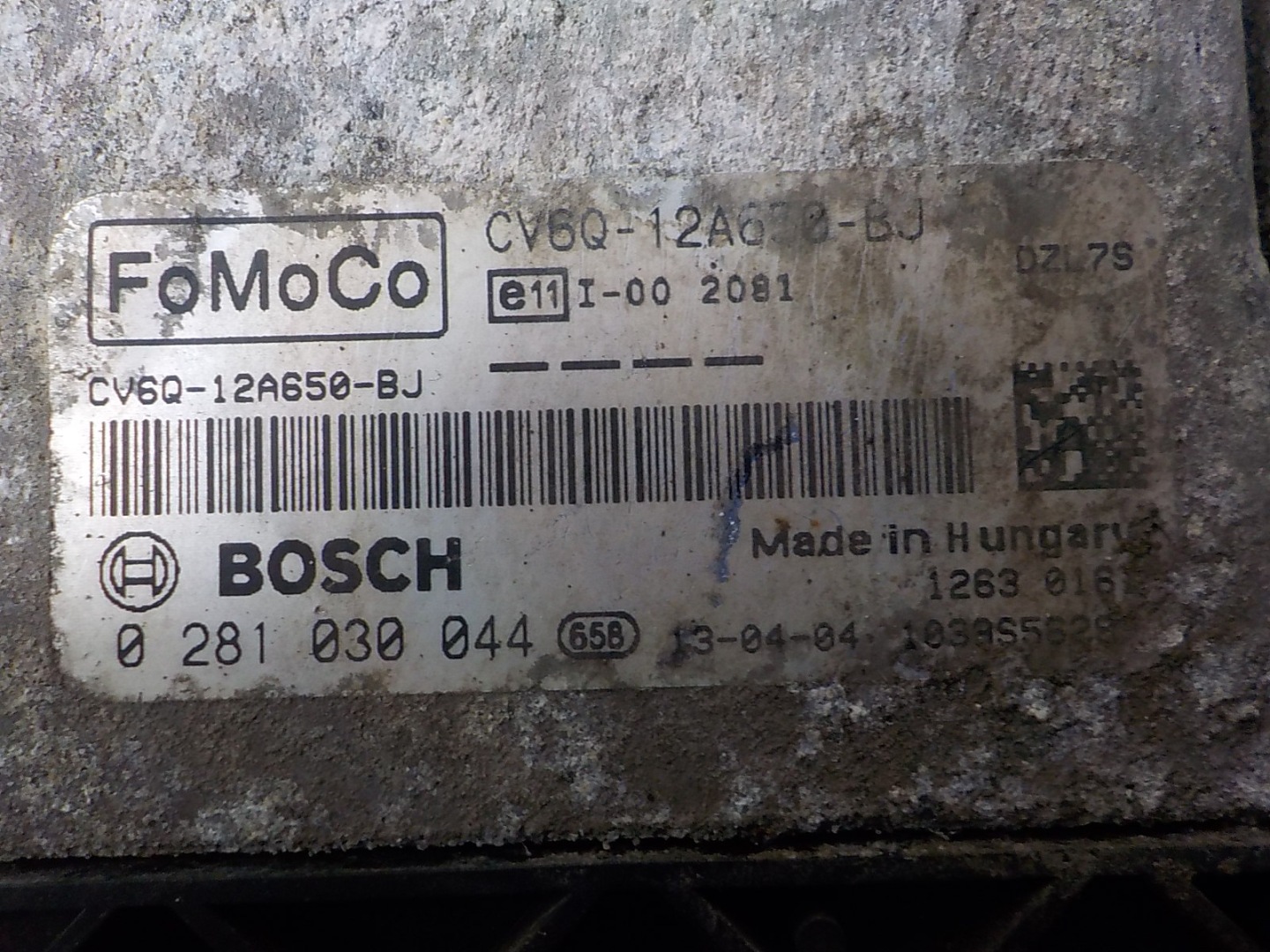 FORD FOCUS III computer control unit CV6Q-12A650-BJ 0281030044