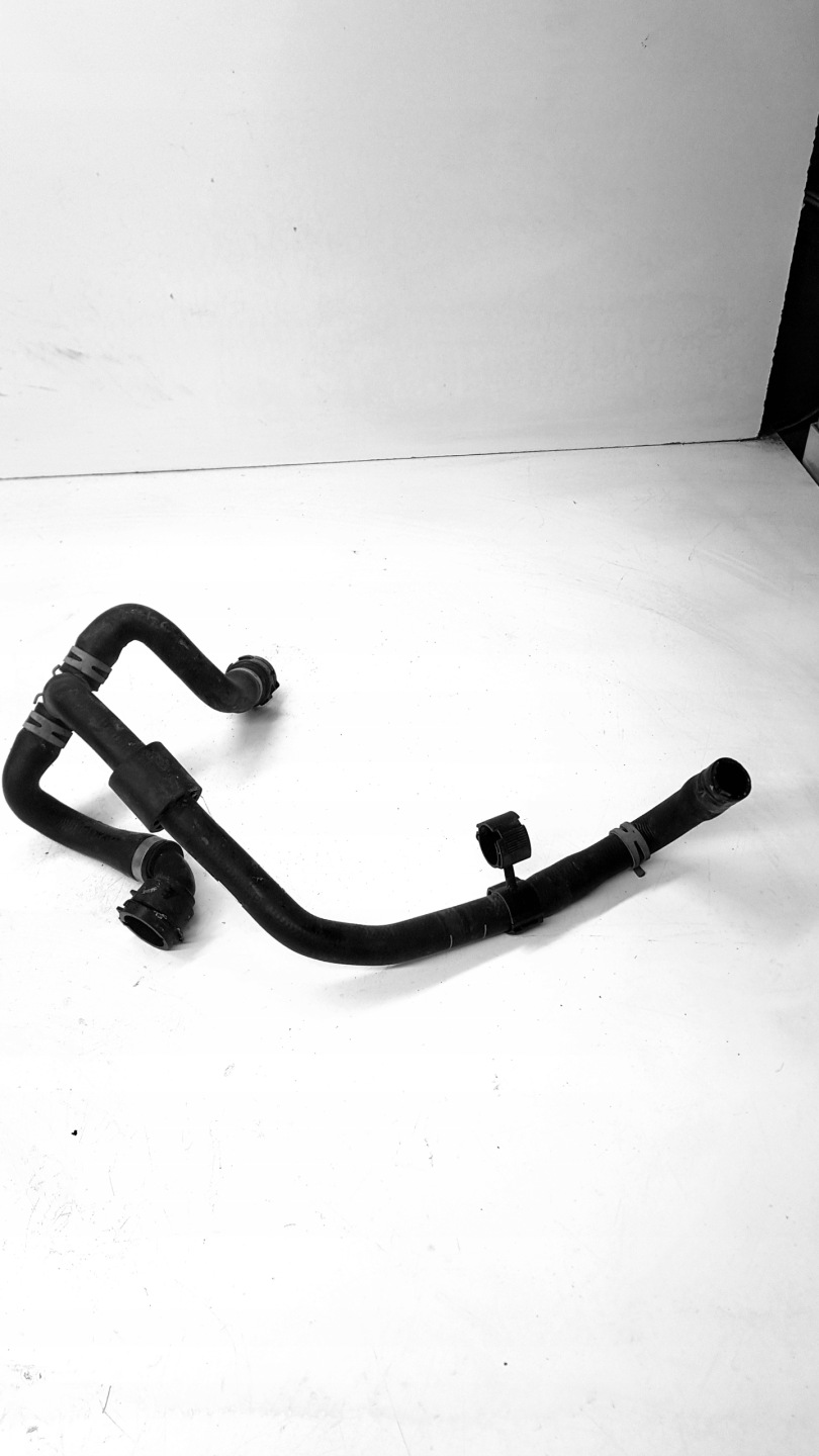 crijevo cijev vode AUDI A4 B8 A5 8T Q5 8R 8K0819334K