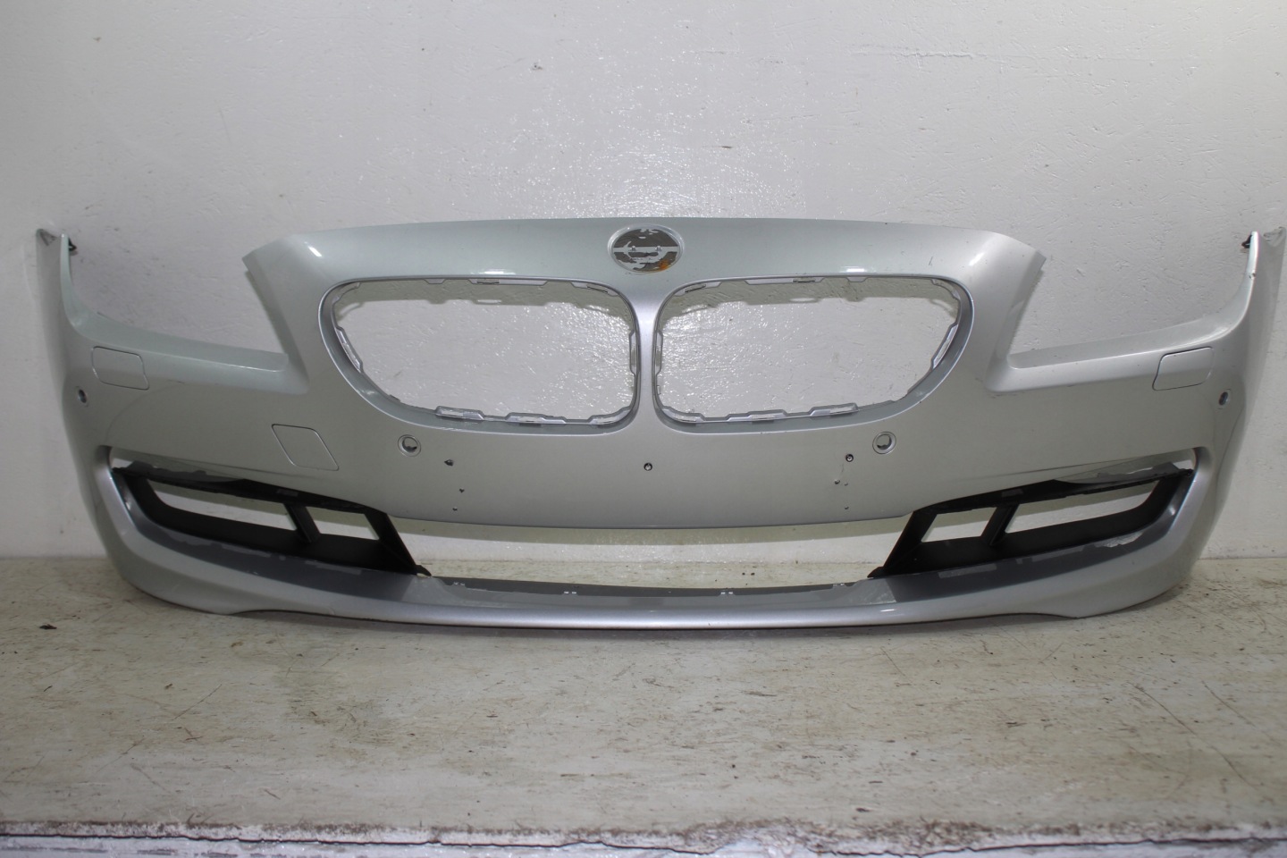 BMW 6 F12 bumper front front