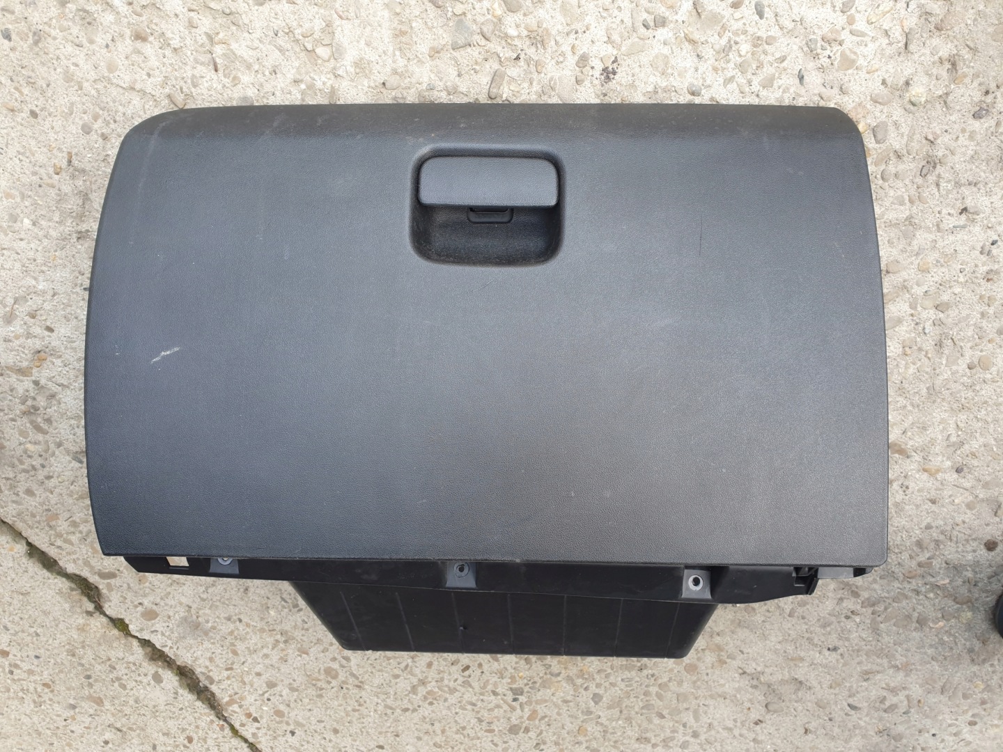 passenger compartment plato KIA VENGA 2009- 84510-1P000