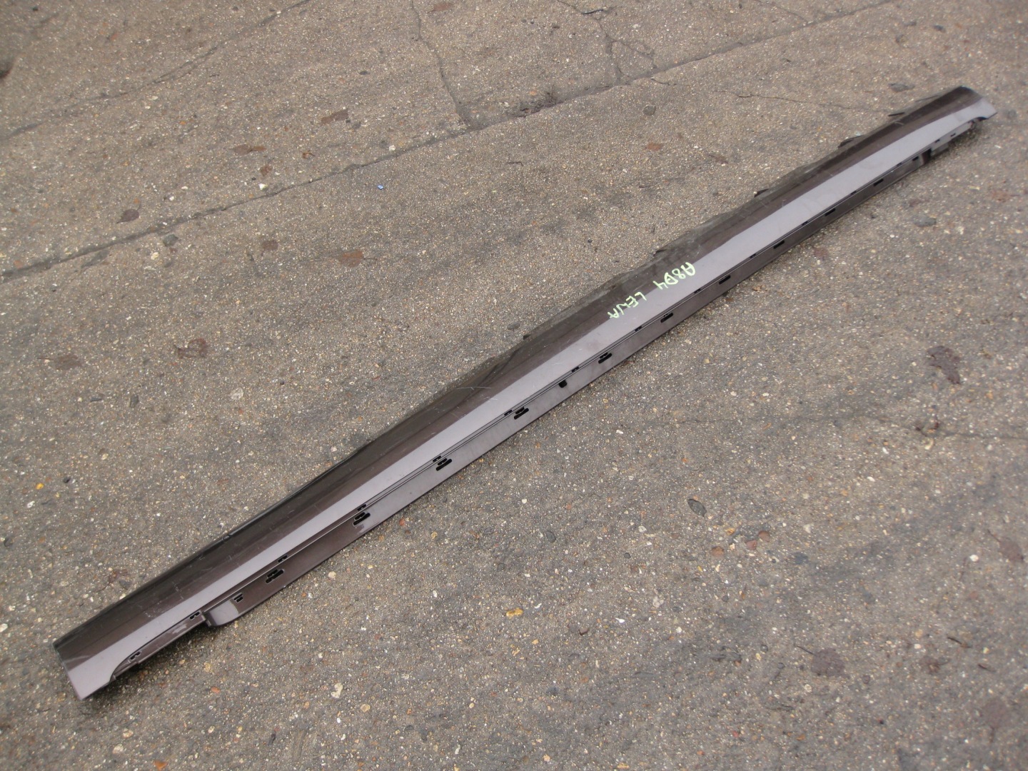 AUDI A8 D4 4H cap of the threshold left 4H0853859E